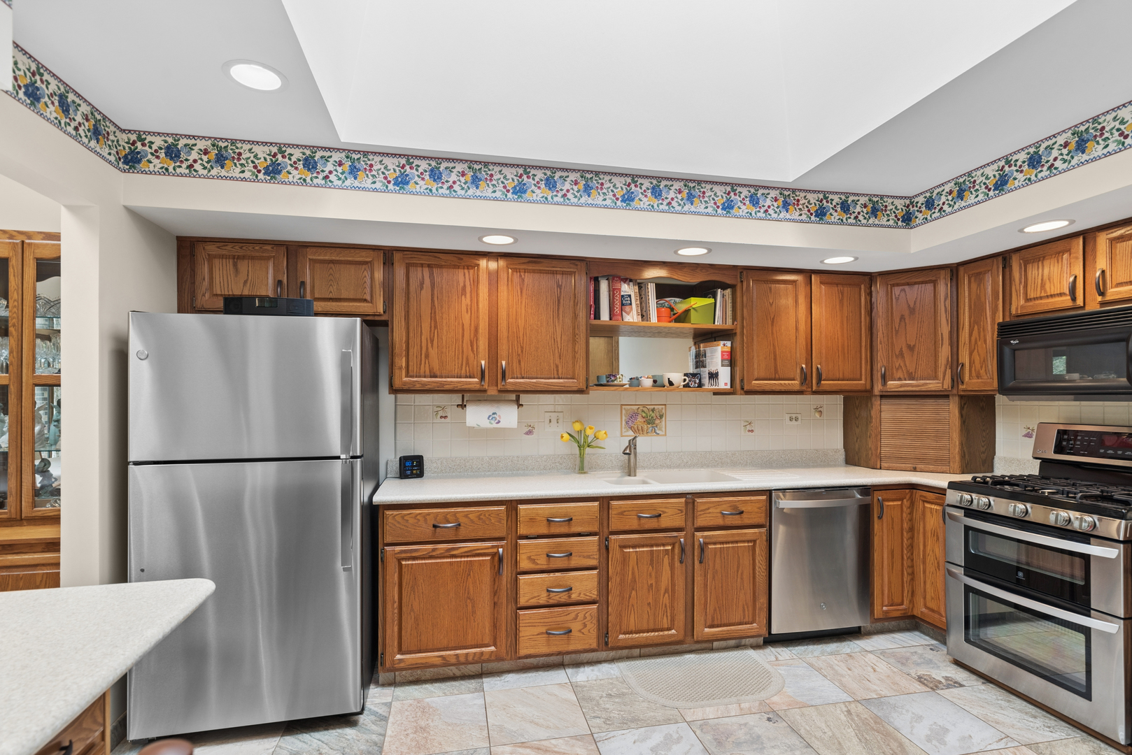 707 Chelsey Court #707, Gurnee, IL 60031