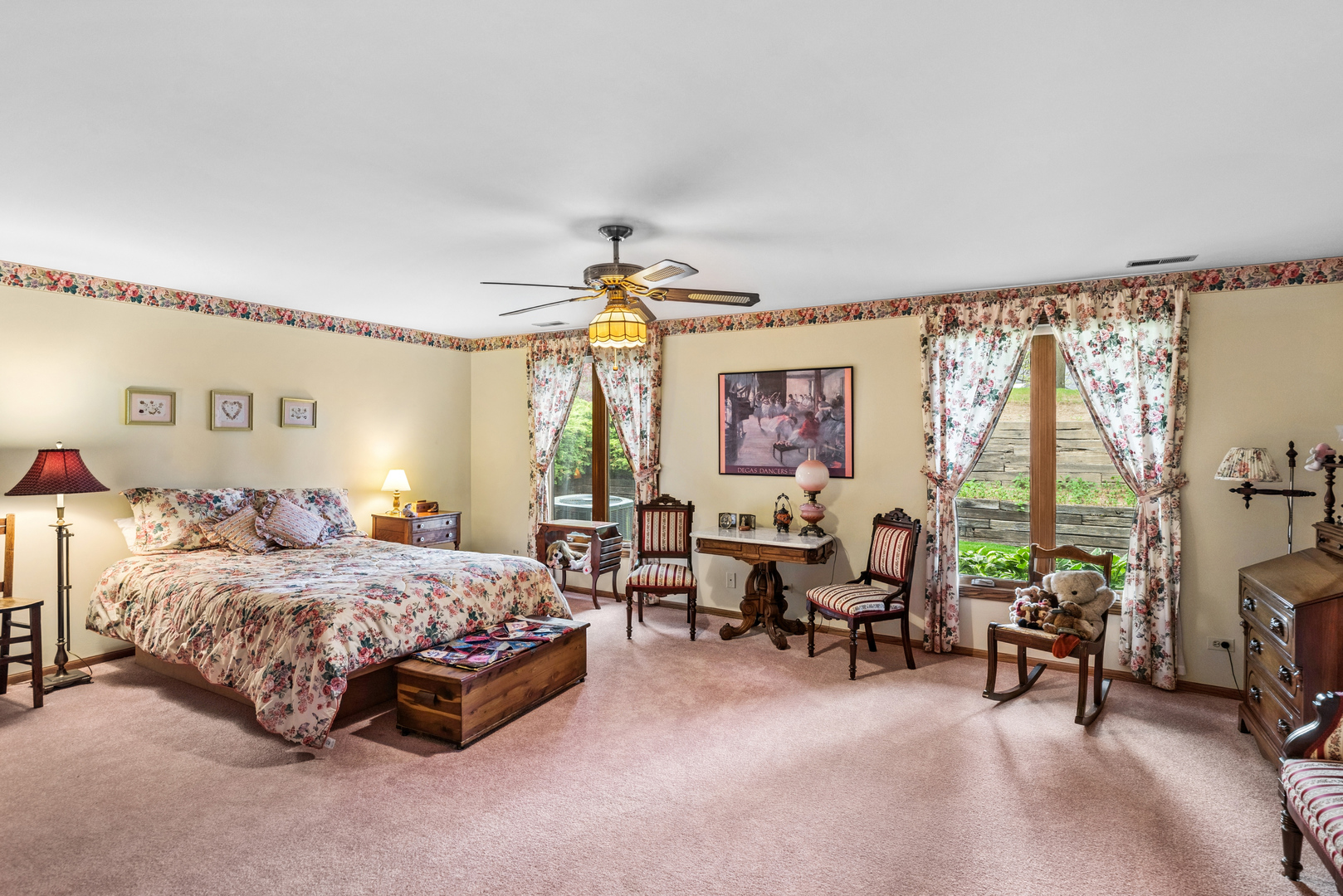707 Chelsey Court #707, Gurnee, IL 60031