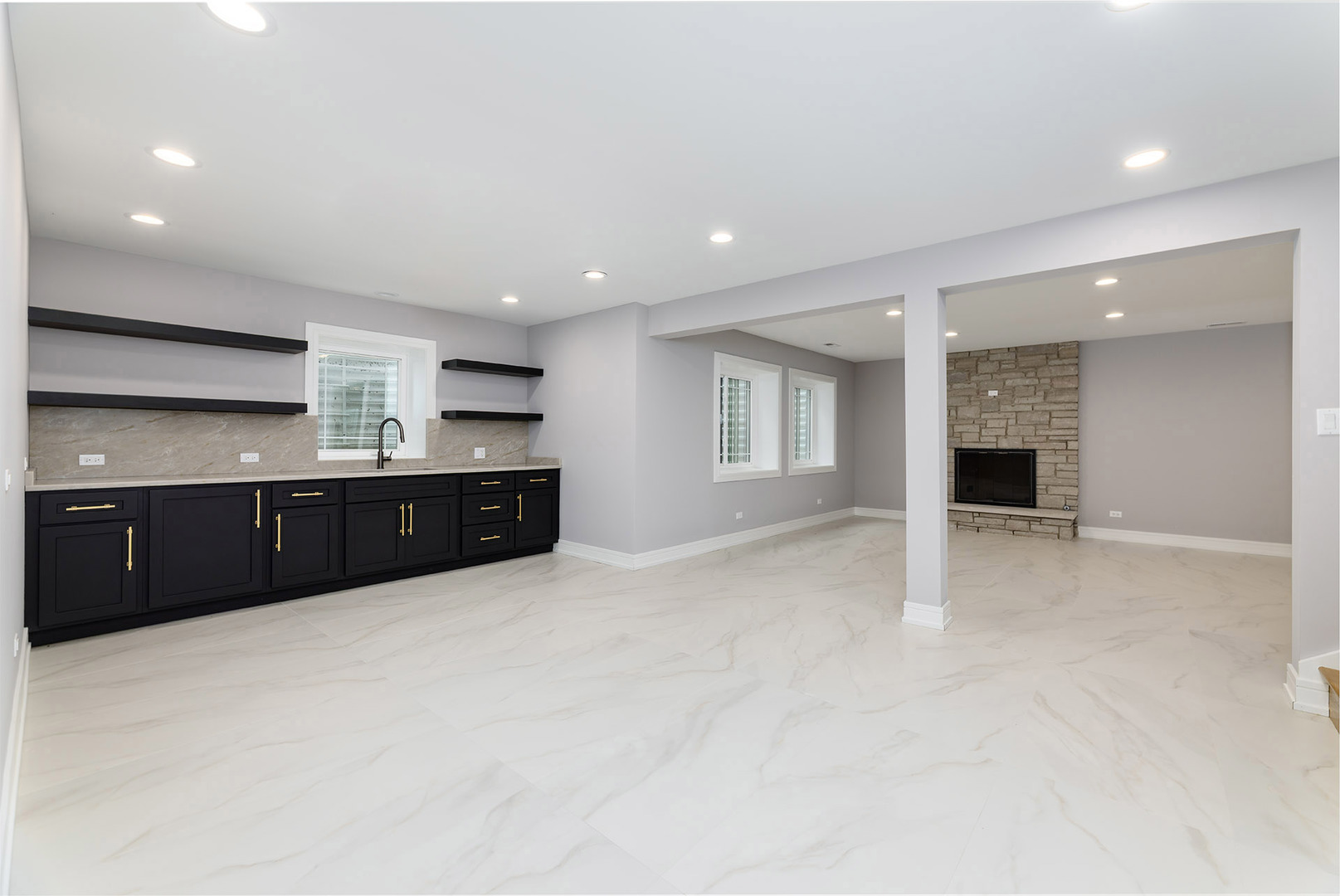 8348 W Farragut Street, Norridge, IL 60706
