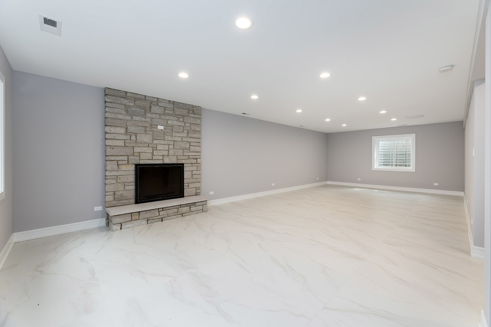 8348 W Farragut Street, Norridge, IL 60706