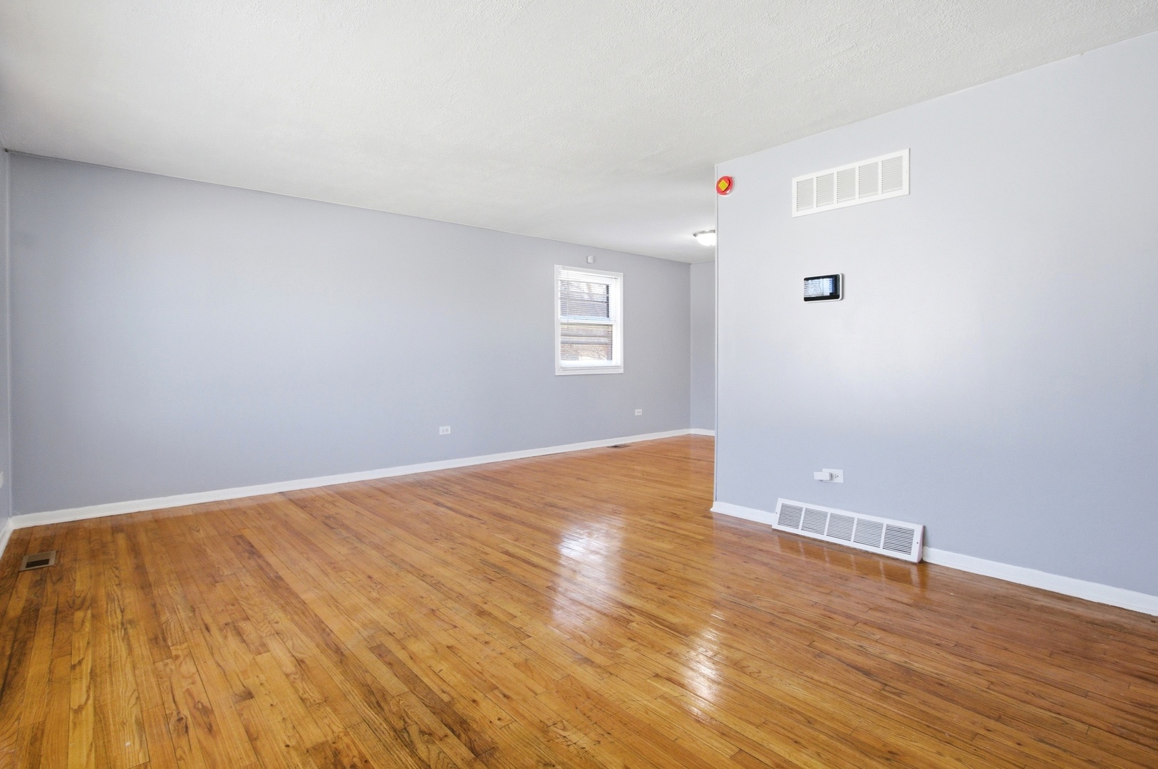 16544 Prairie Avenue, South Holland, IL 60473