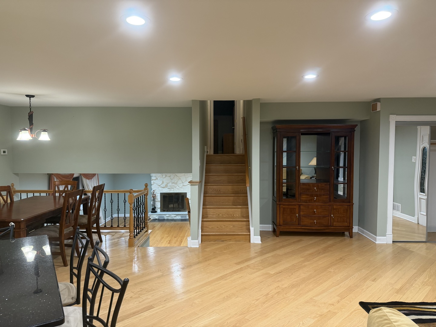 12118 W SOMERSET Road, Orland Park, IL 60467