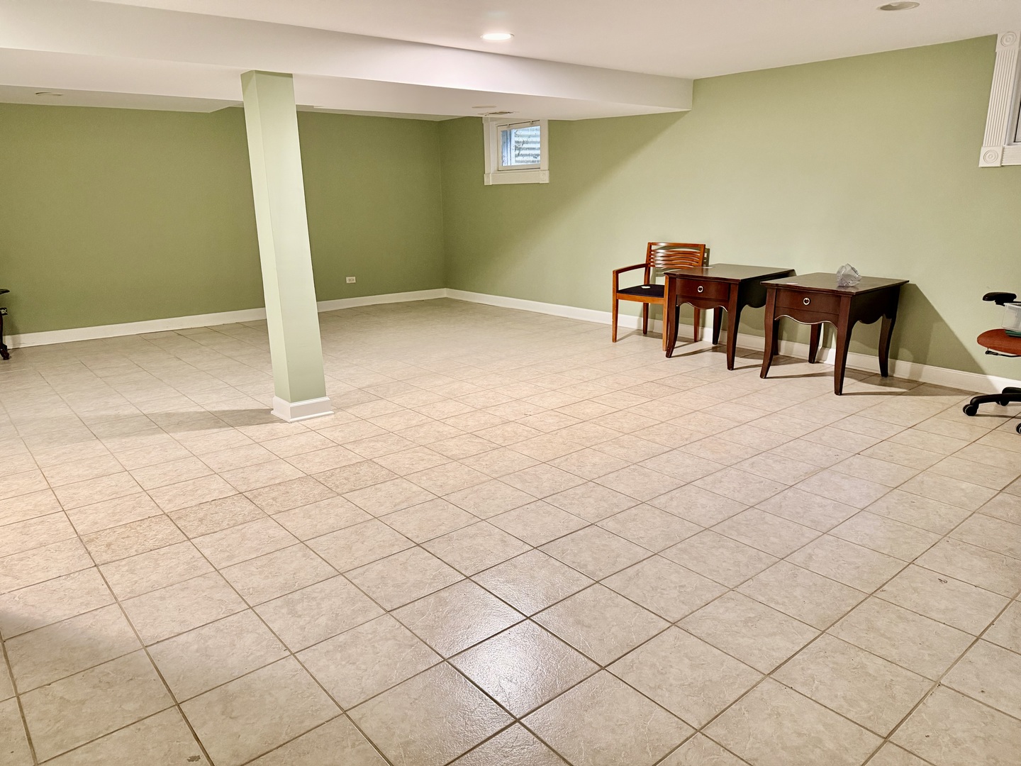 12118 W SOMERSET Road, Orland Park, IL 60467