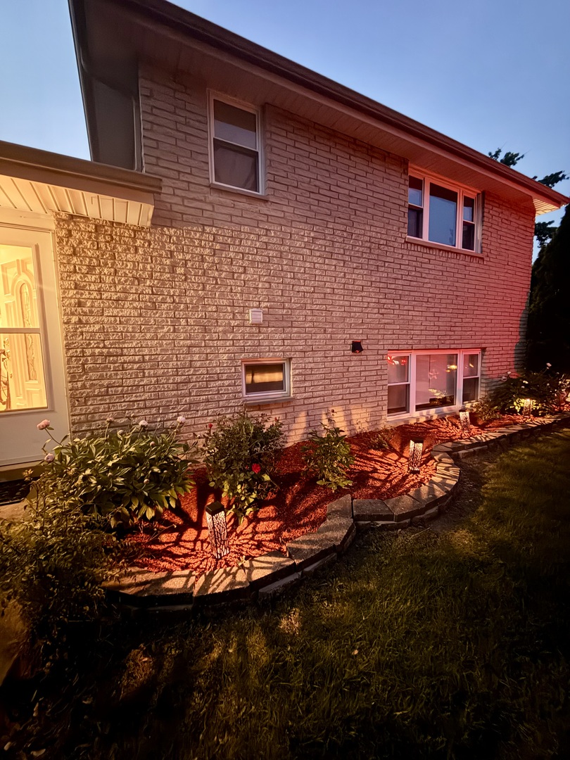 12118 W SOMERSET Road, Orland Park, IL 60467