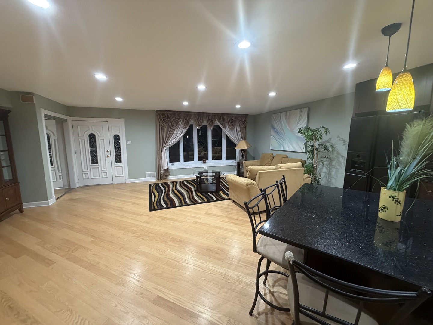 12118 W SOMERSET Road, Orland Park, IL 60467
