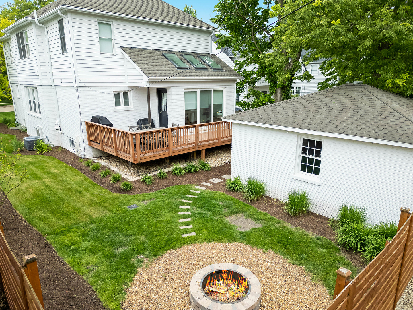 9 S Bruner Street, Hinsdale, IL 60521