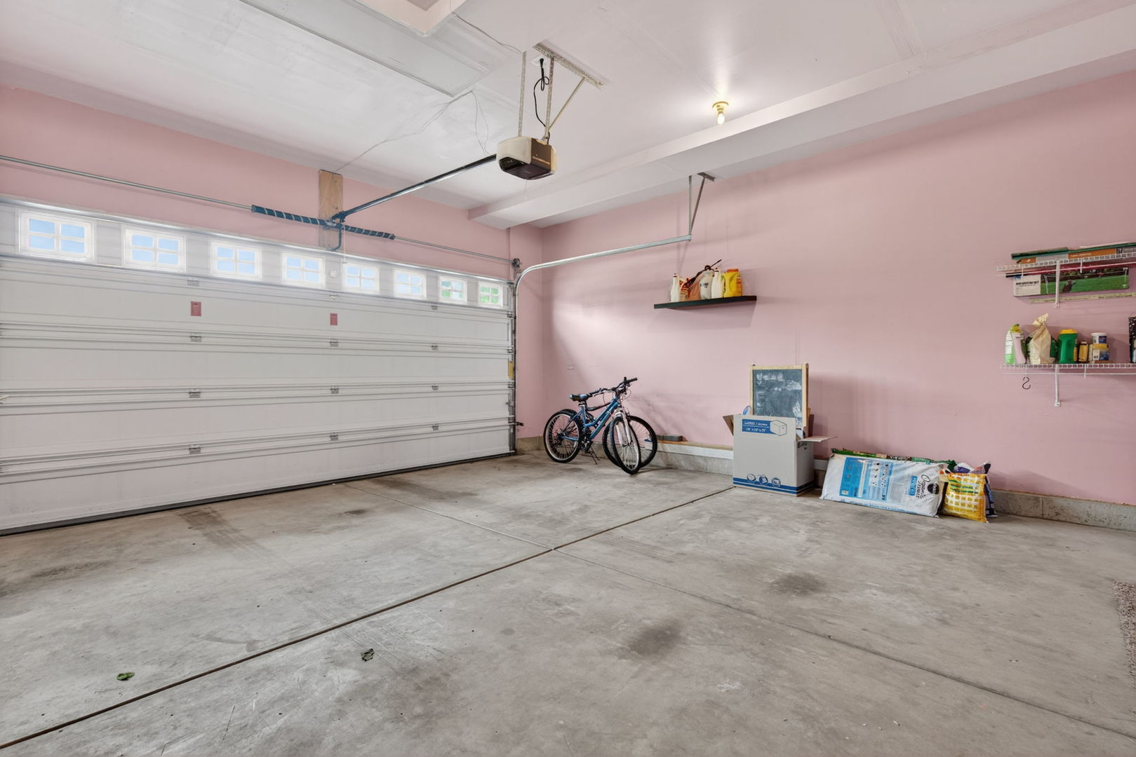 12807 Timber Wood Circle, Plainfield, IL 60585