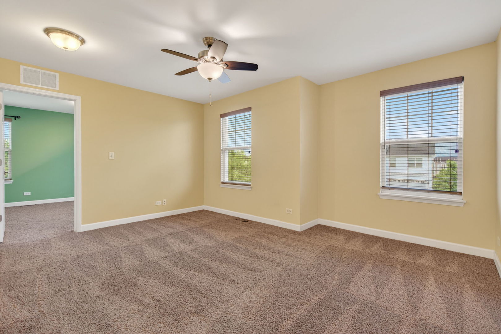 12807 Timber Wood Circle, Plainfield, IL 60585