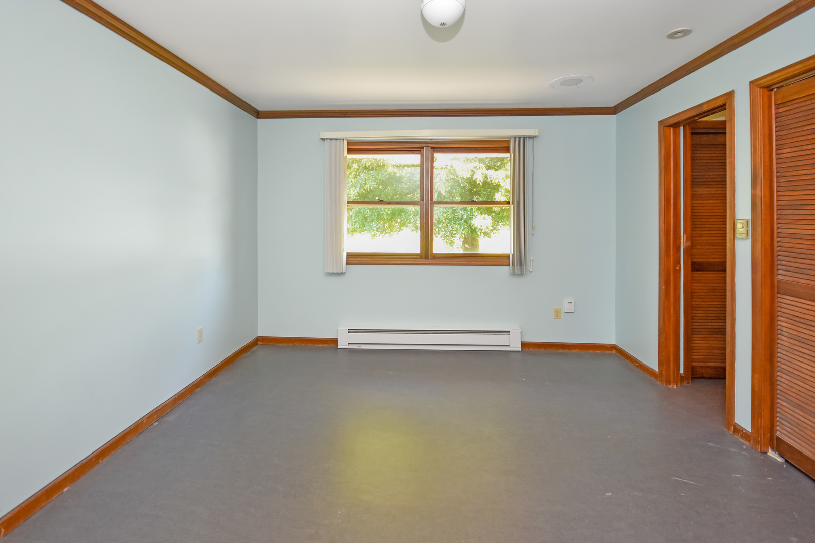 710 E Central Avenue, Princeton, IL 61356