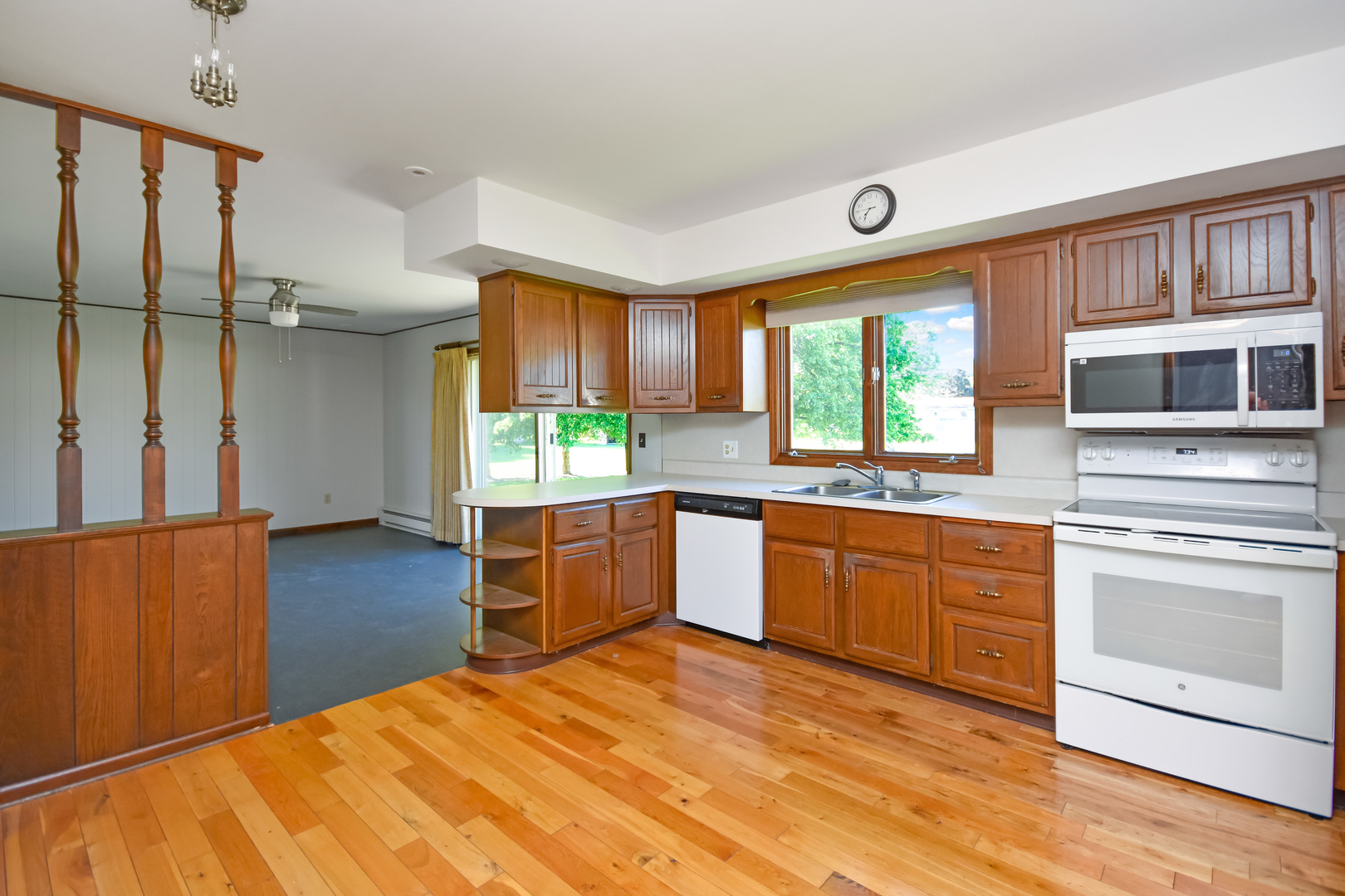 710 E Central Avenue, Princeton, IL 61356