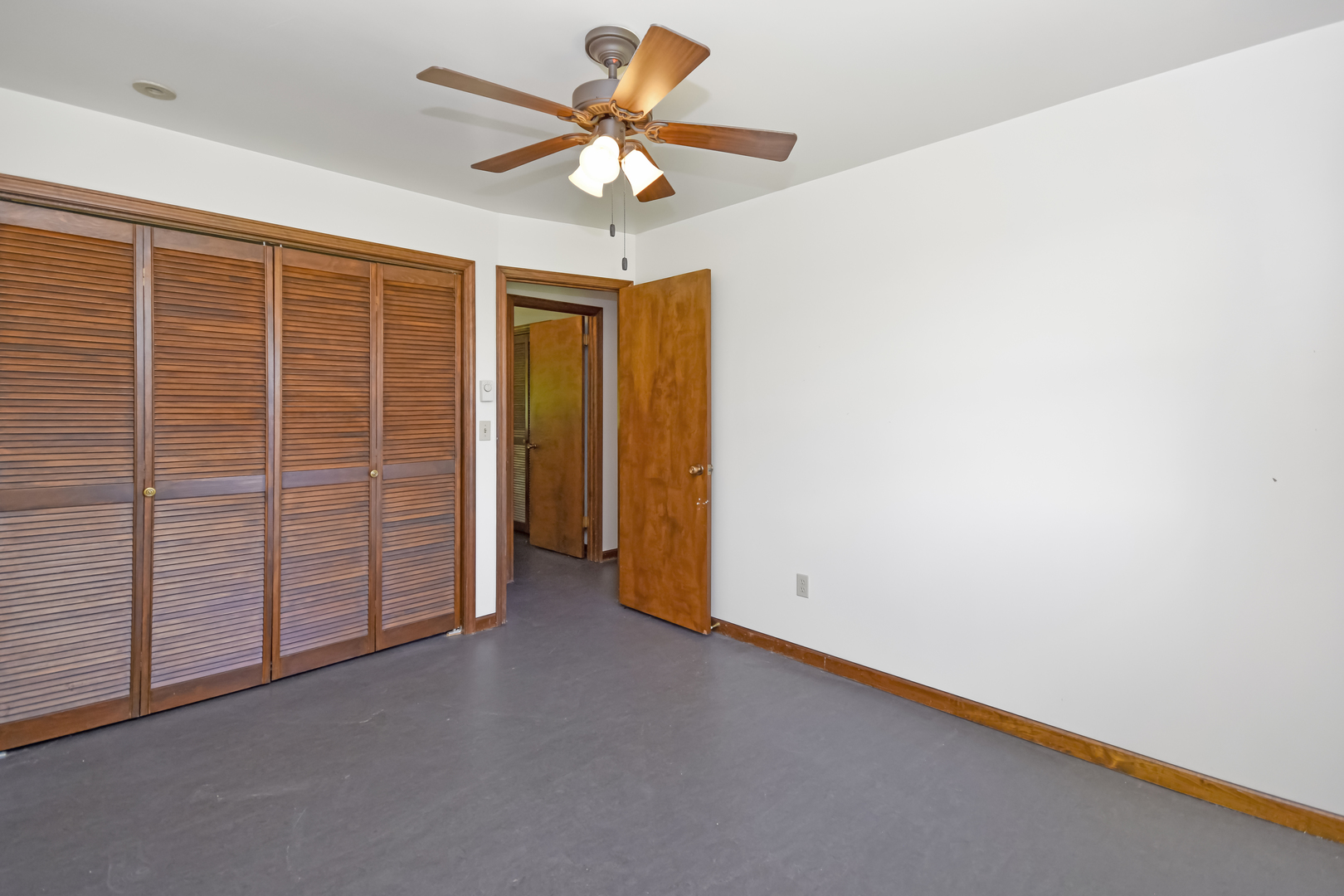 710 E Central Avenue, Princeton, IL 61356