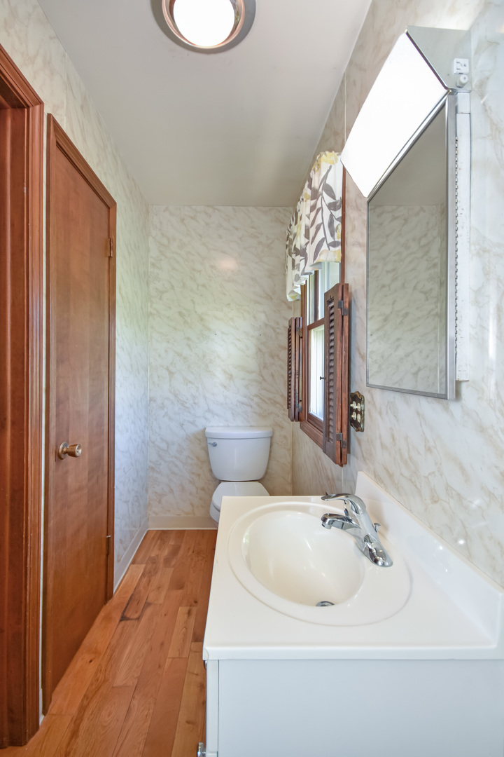 710 E Central Avenue, Princeton, IL 61356