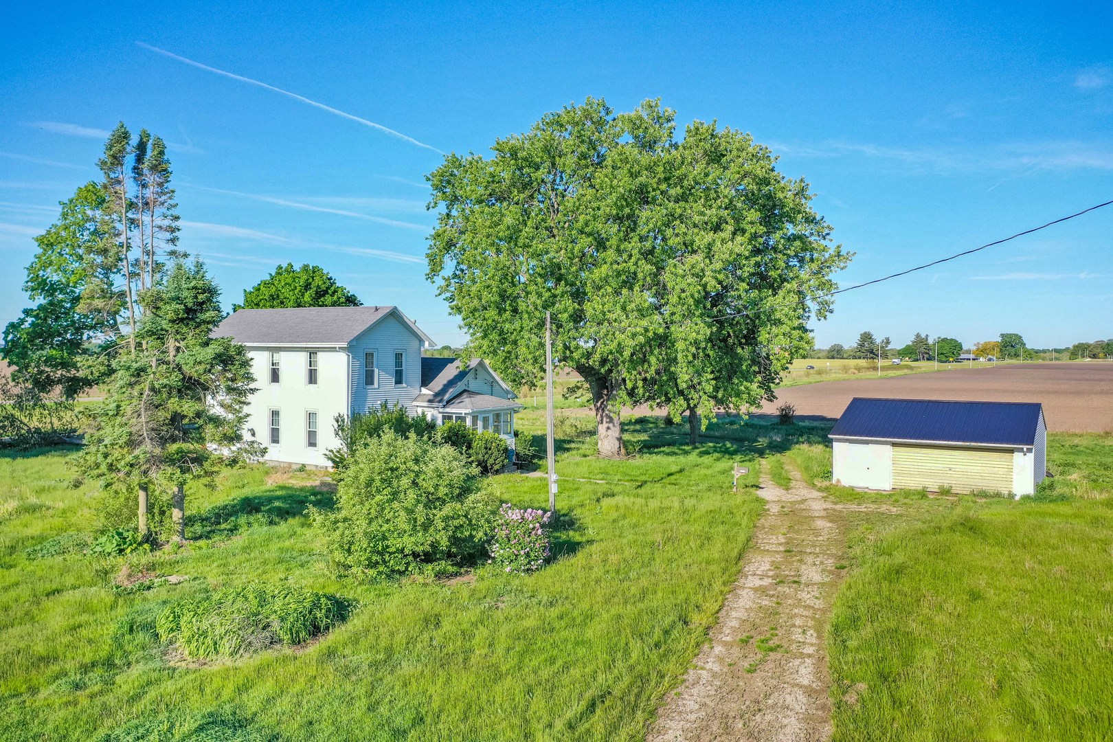 14999 1600 East Street, Princeton, IL 61356