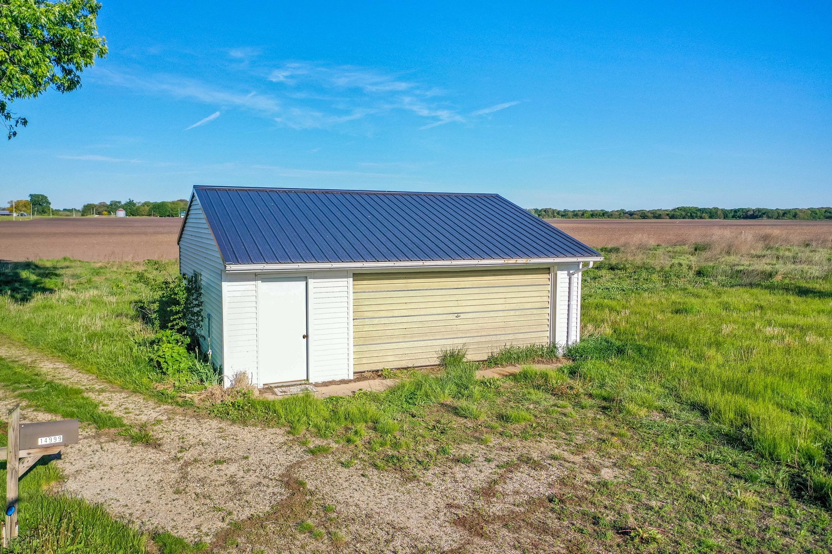 14999 1600 East Street, Princeton, IL 61356