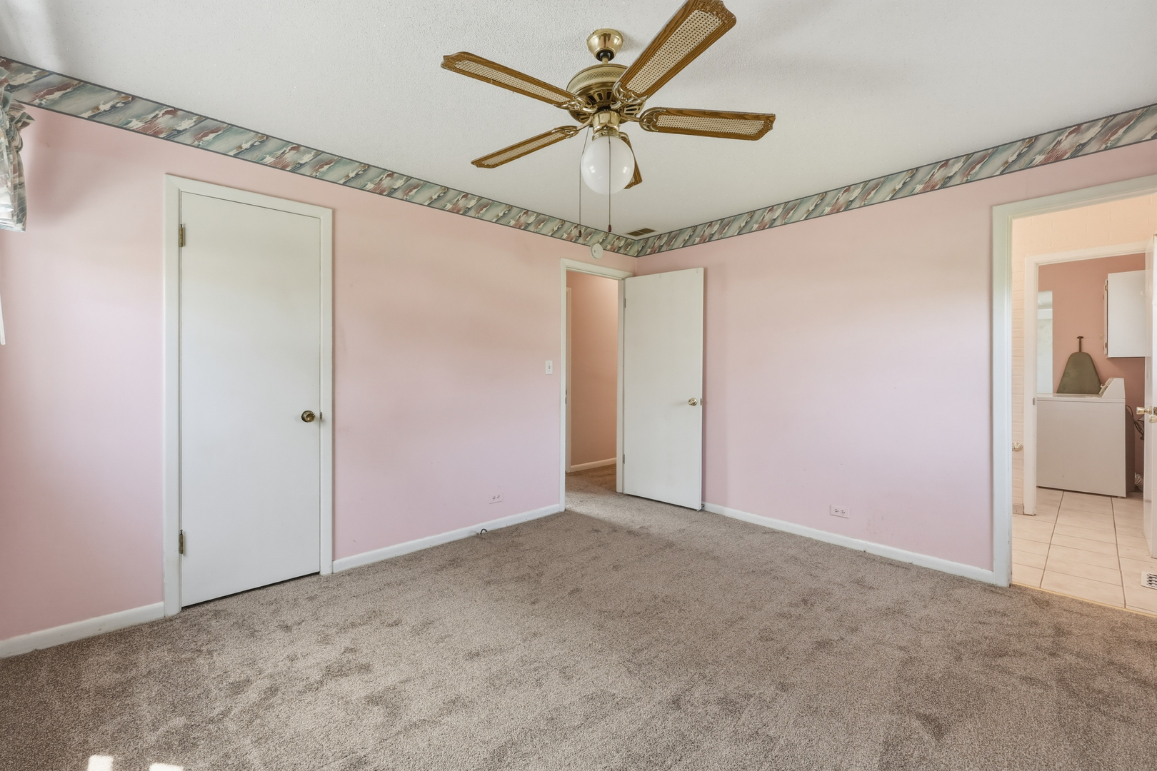 356 Banbury Avenue, Elk Grove Village, IL 60007