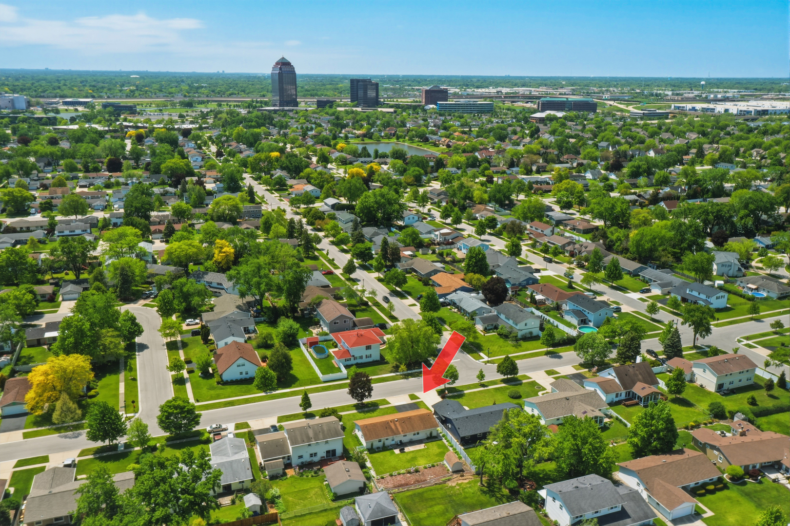 356 Banbury Avenue, Elk Grove Village, IL 60007