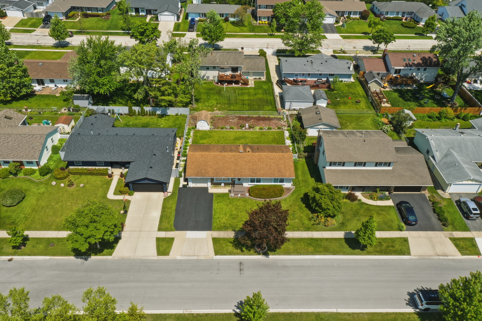 356 Banbury Avenue, Elk Grove Village, IL 60007