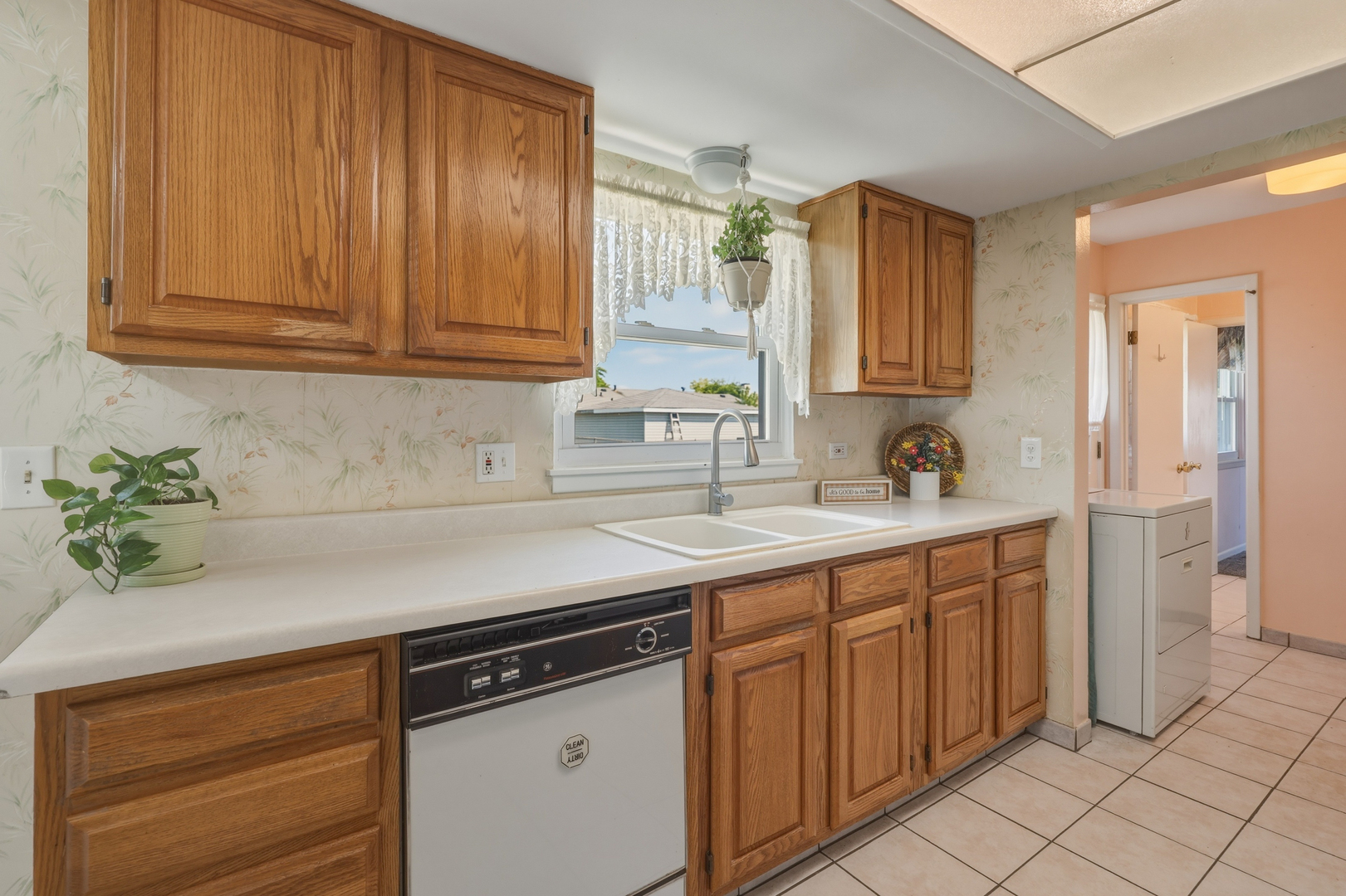 356 Banbury Avenue, Elk Grove Village, IL 60007