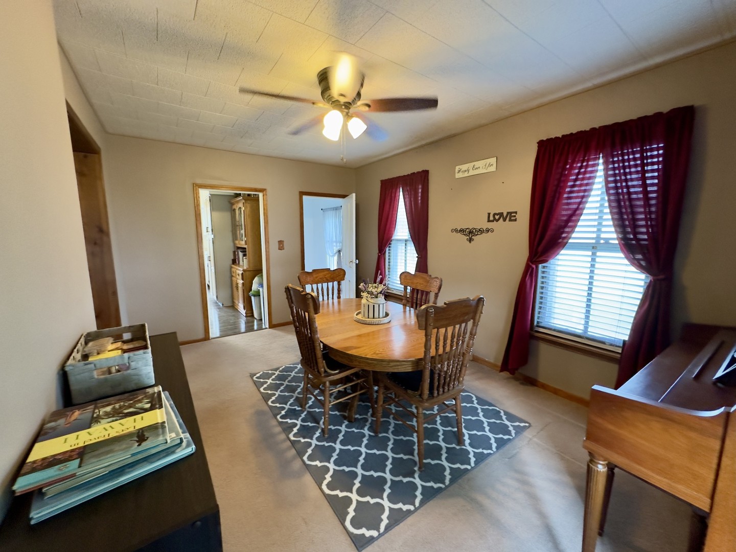 312 S Washington Street, Sheffield, IL 61361