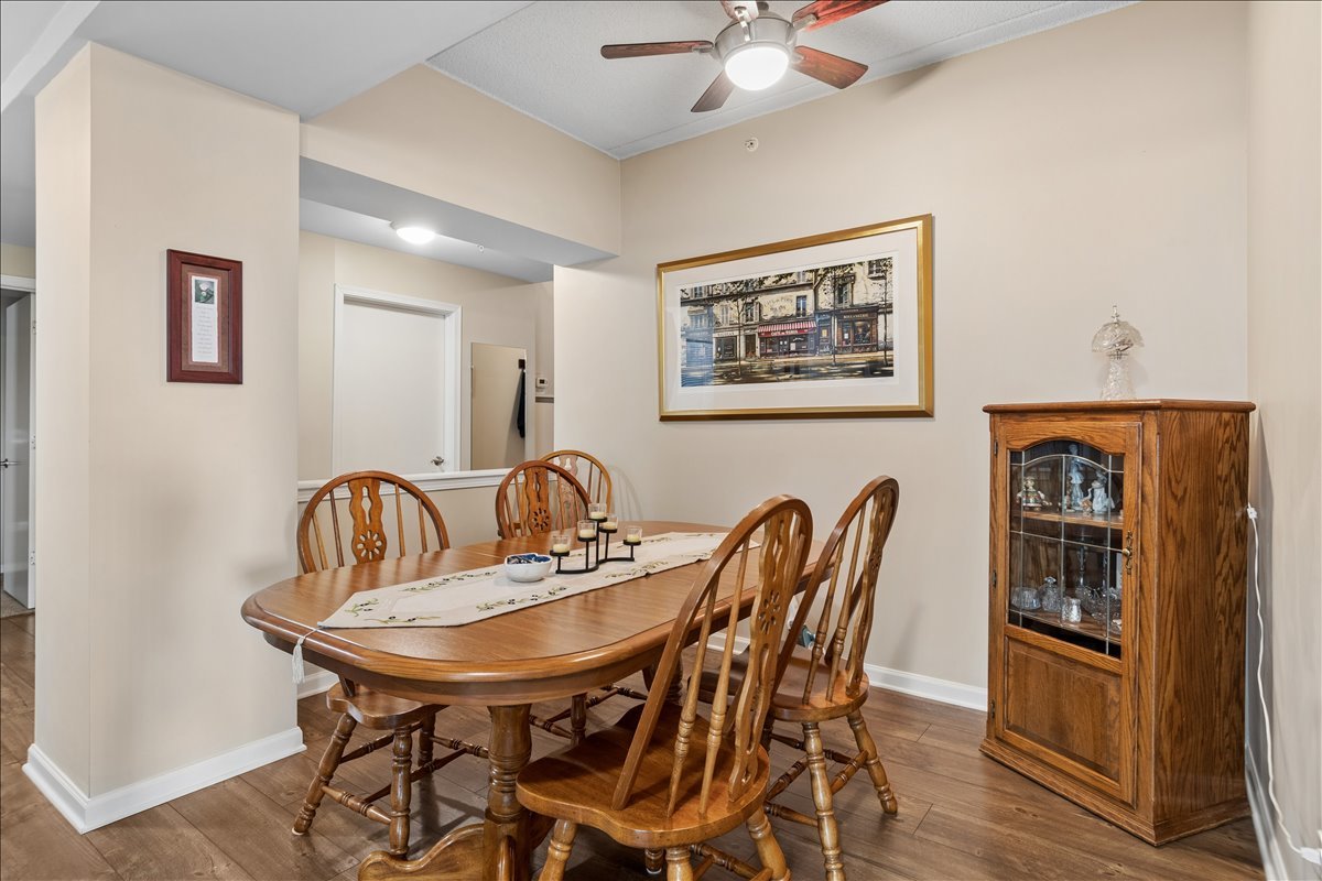 6420 Double Eagle Drive #306, Woodridge, IL 60517