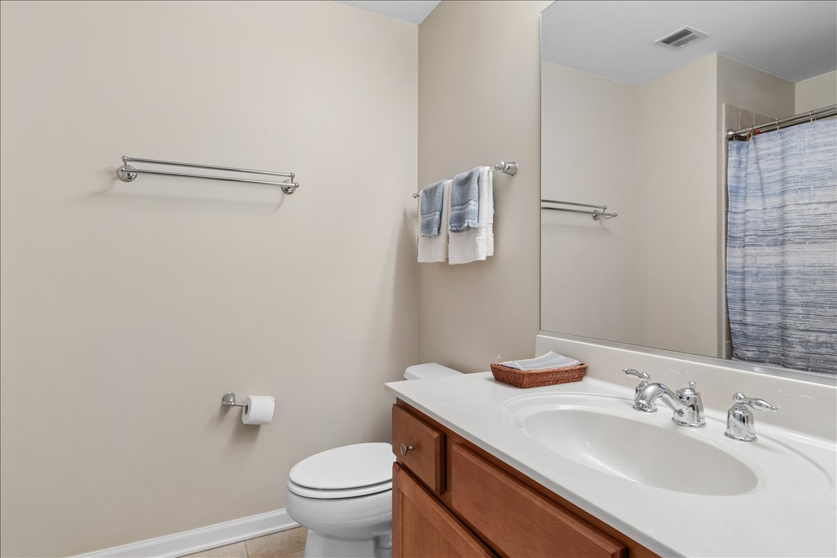 6420 Double Eagle Drive #306, Woodridge, IL 60517