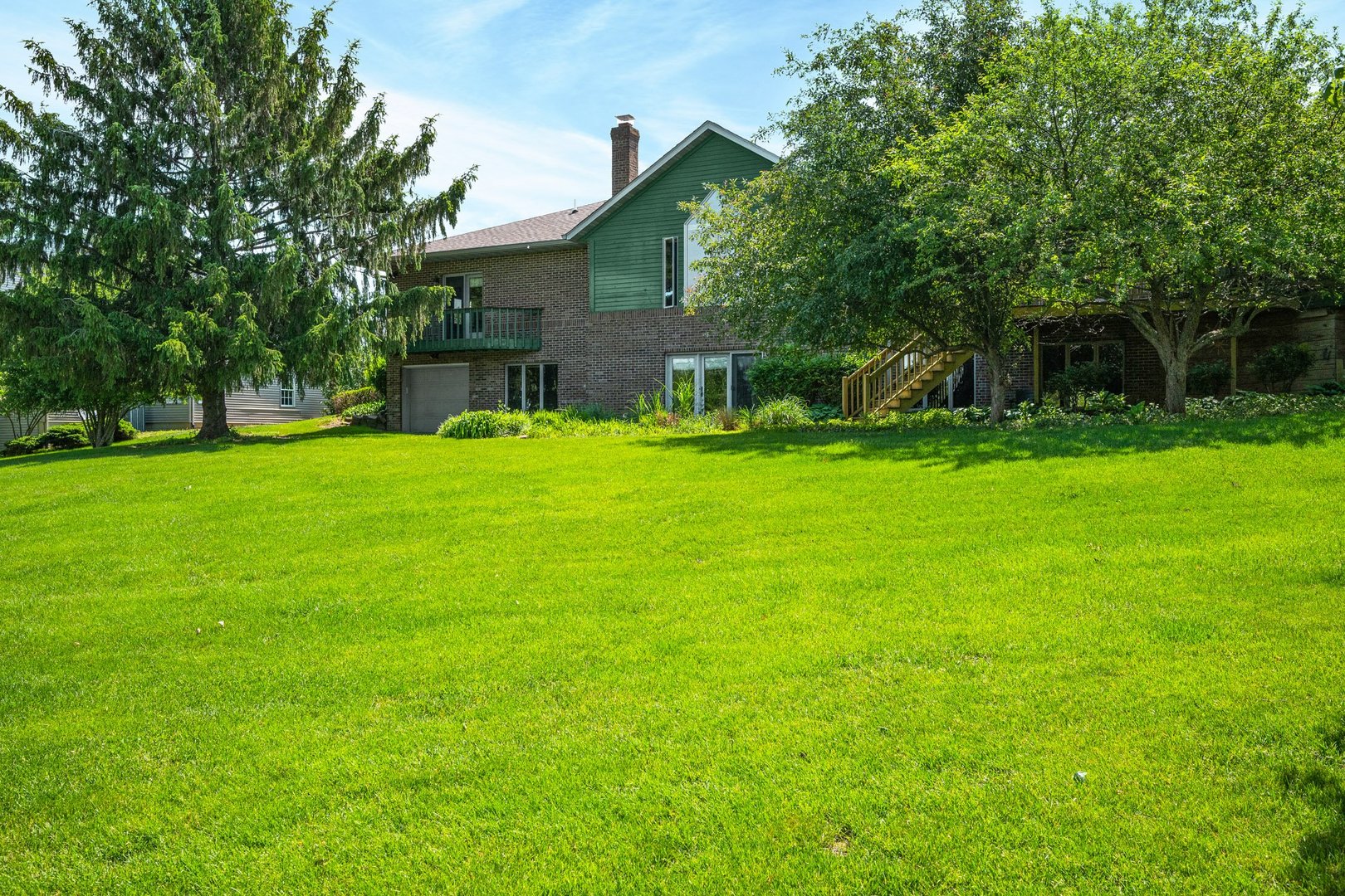 541 Fairway Drive, El Paso, IL 61738