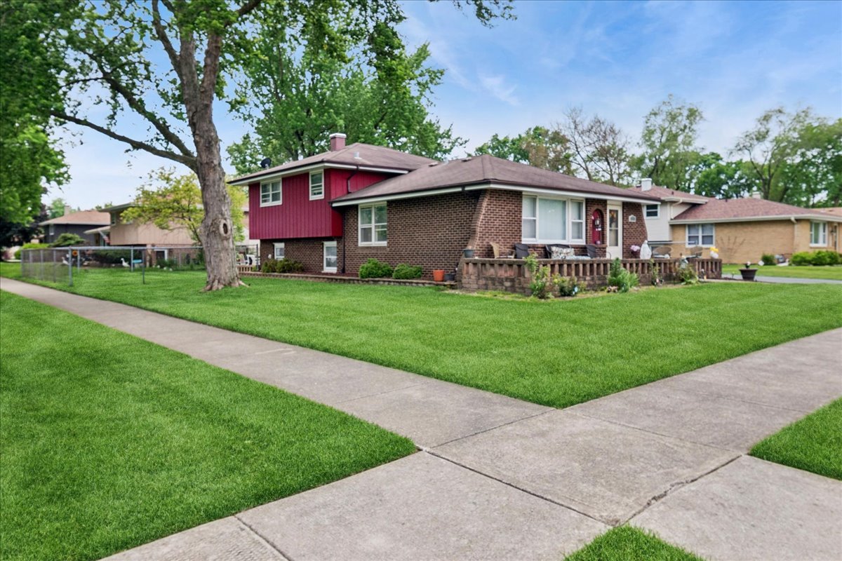 4501 Concordia Court, Midlothian, IL 60445