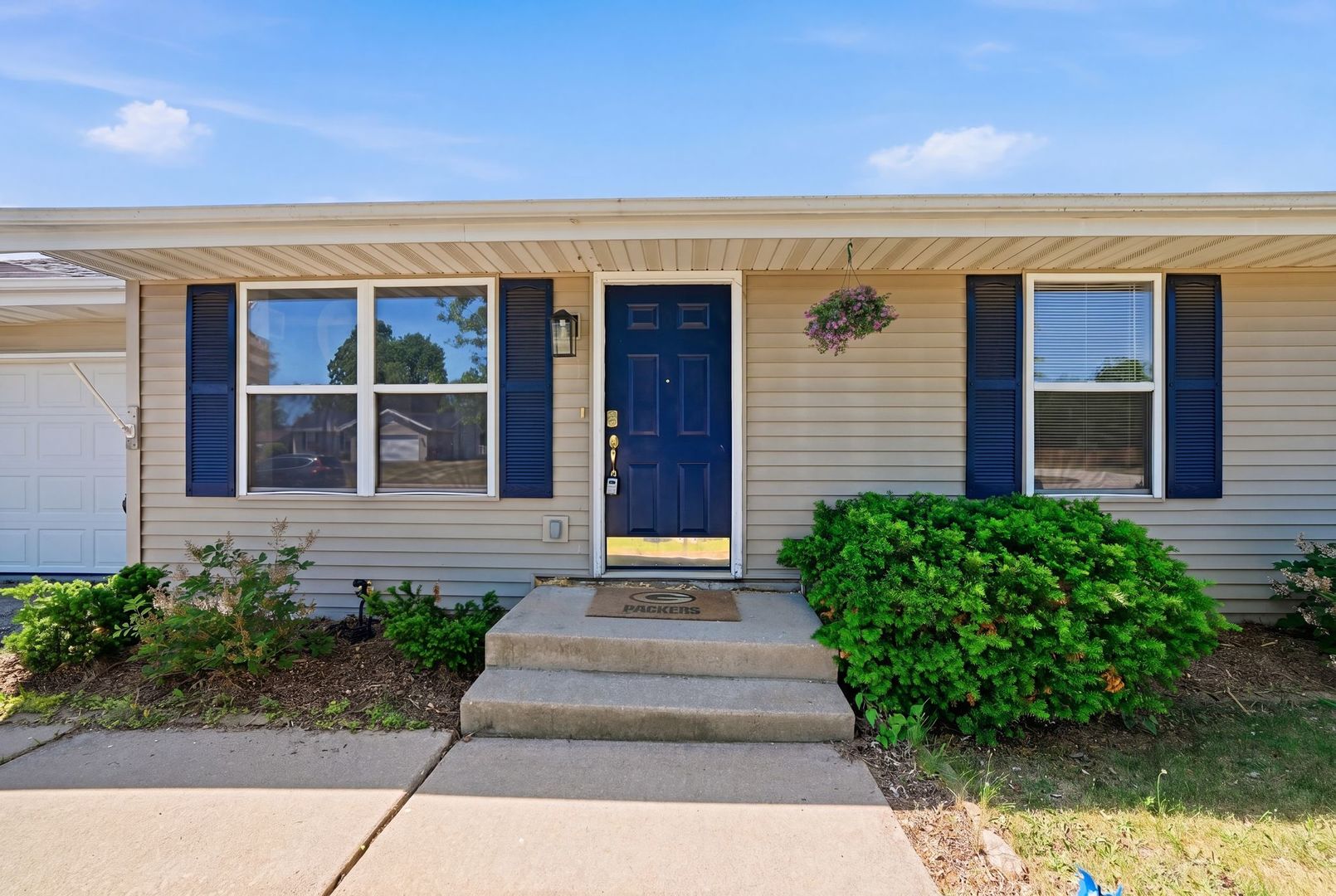 5708 Pierce Lane, South Beloit, IL 61080