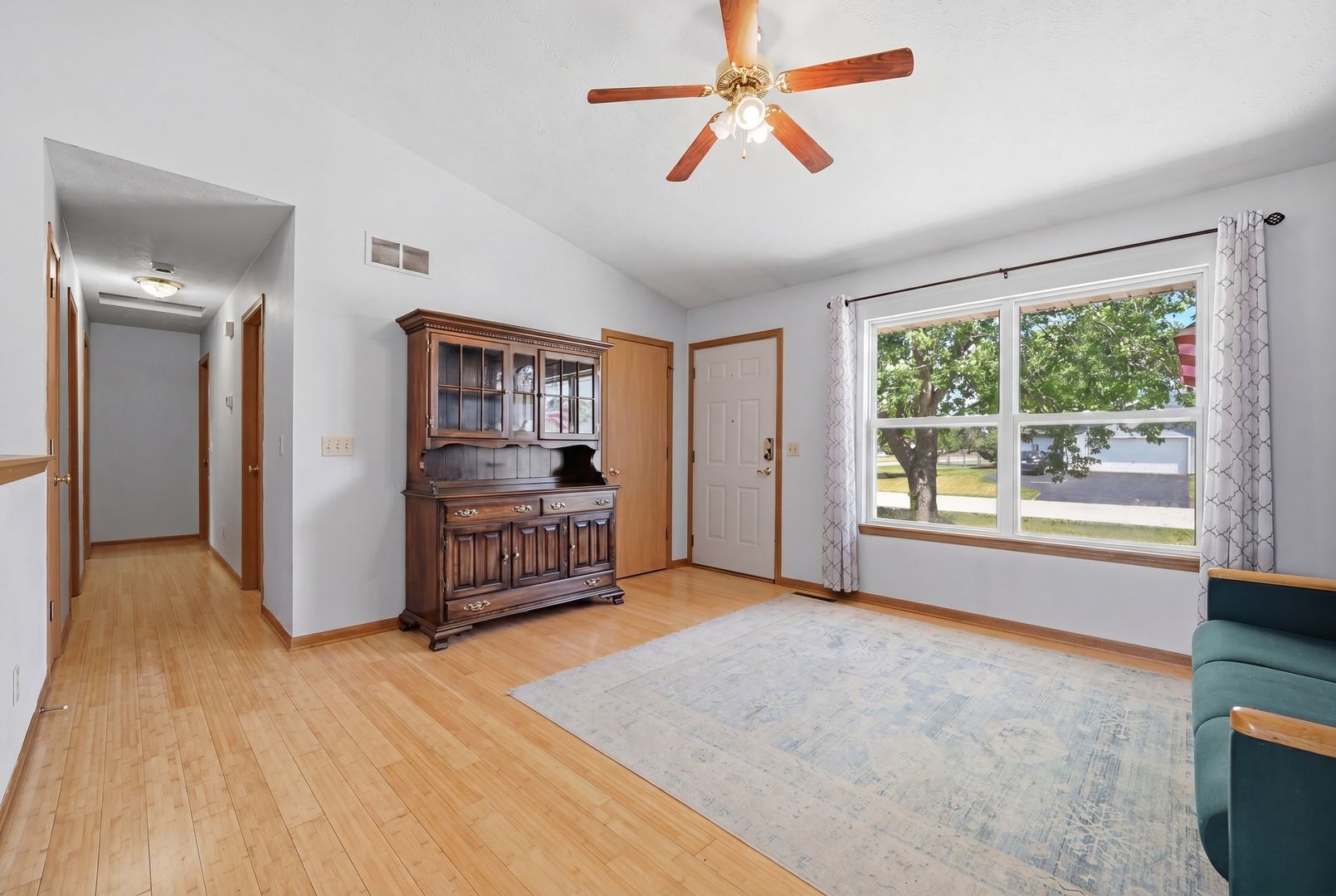 5708 Pierce Lane, South Beloit, IL 61080