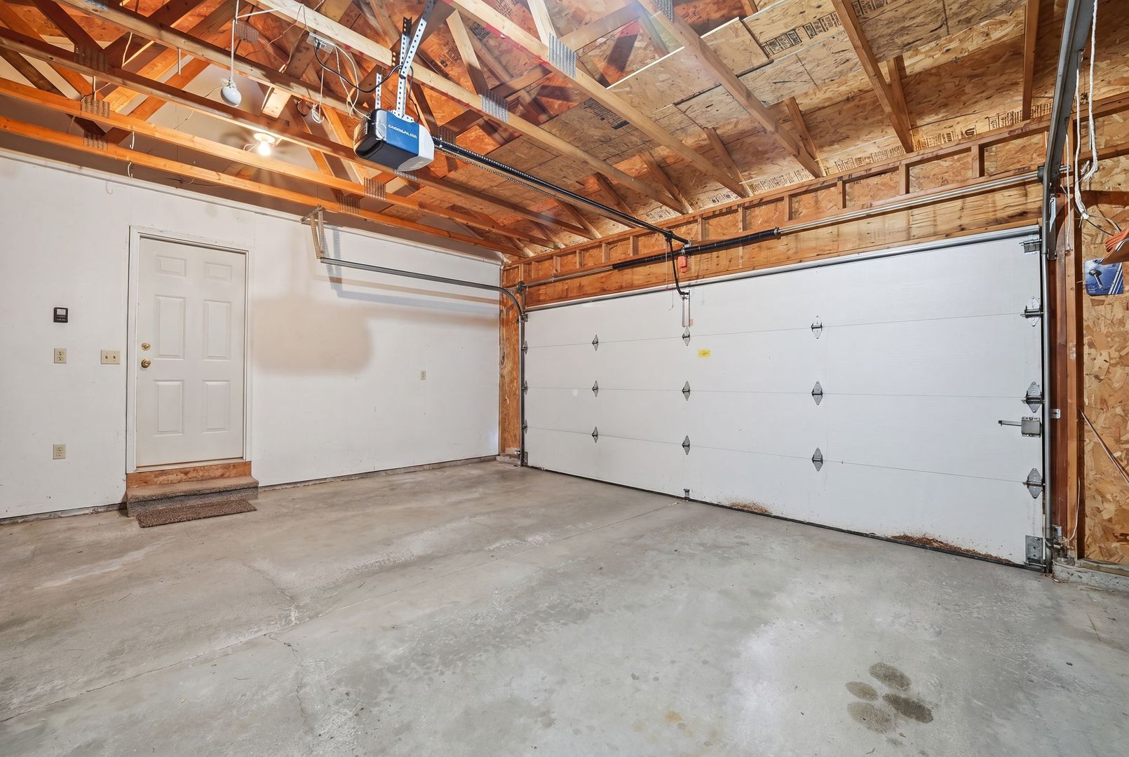 5708 Pierce Lane, South Beloit, IL 61080