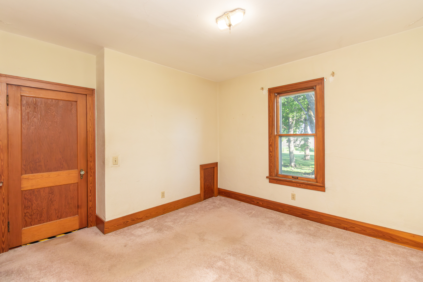 30624 Gils Road, Minier, IL 61759