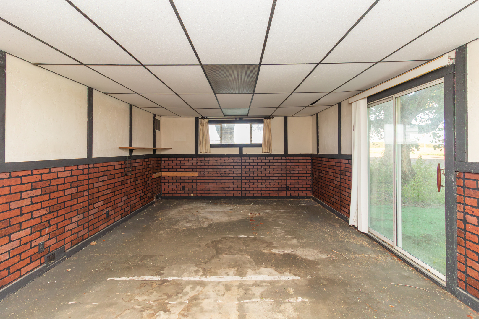 30624 Gils Road, Minier, IL 61759