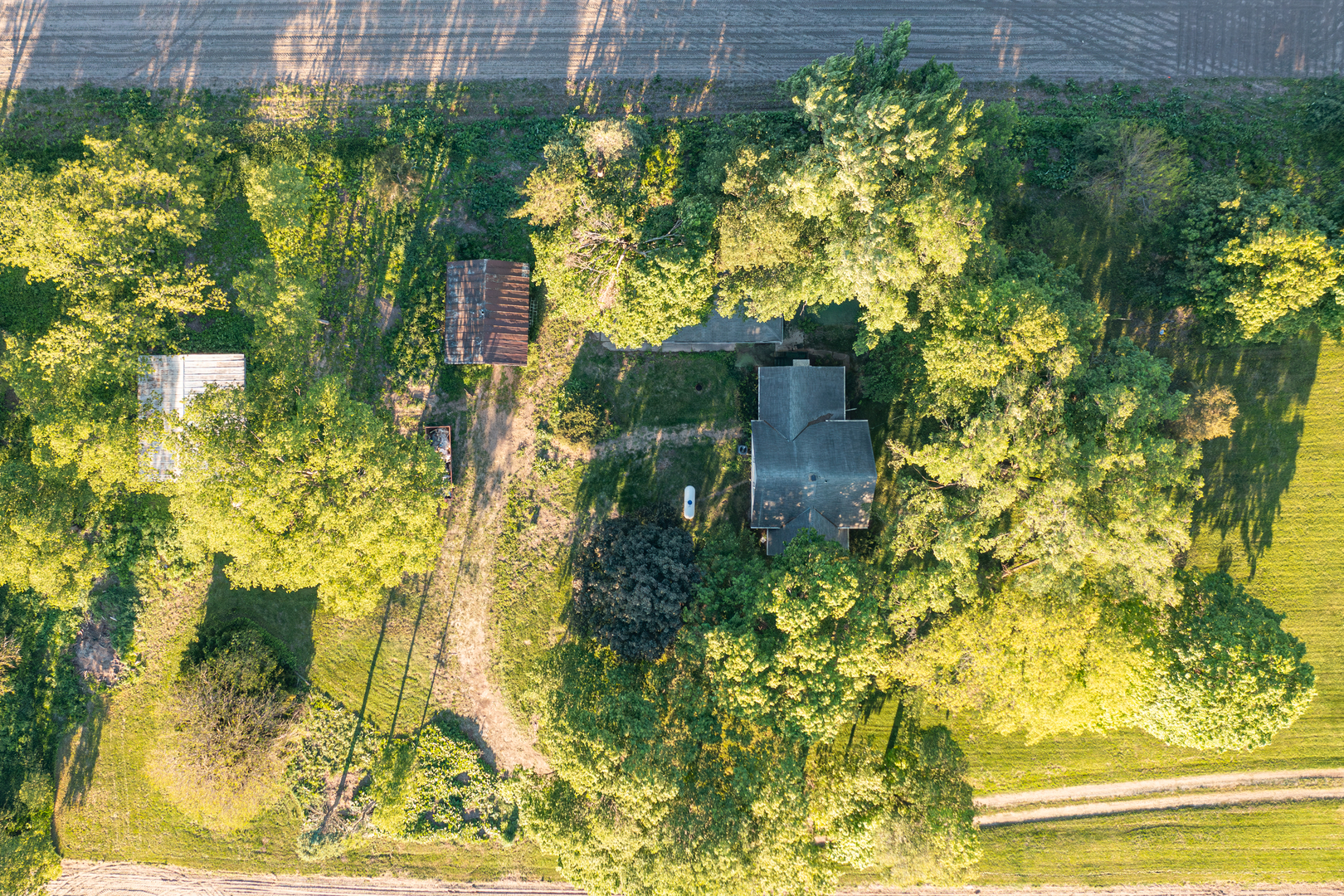 30624 Gils Road, Minier, IL 61759