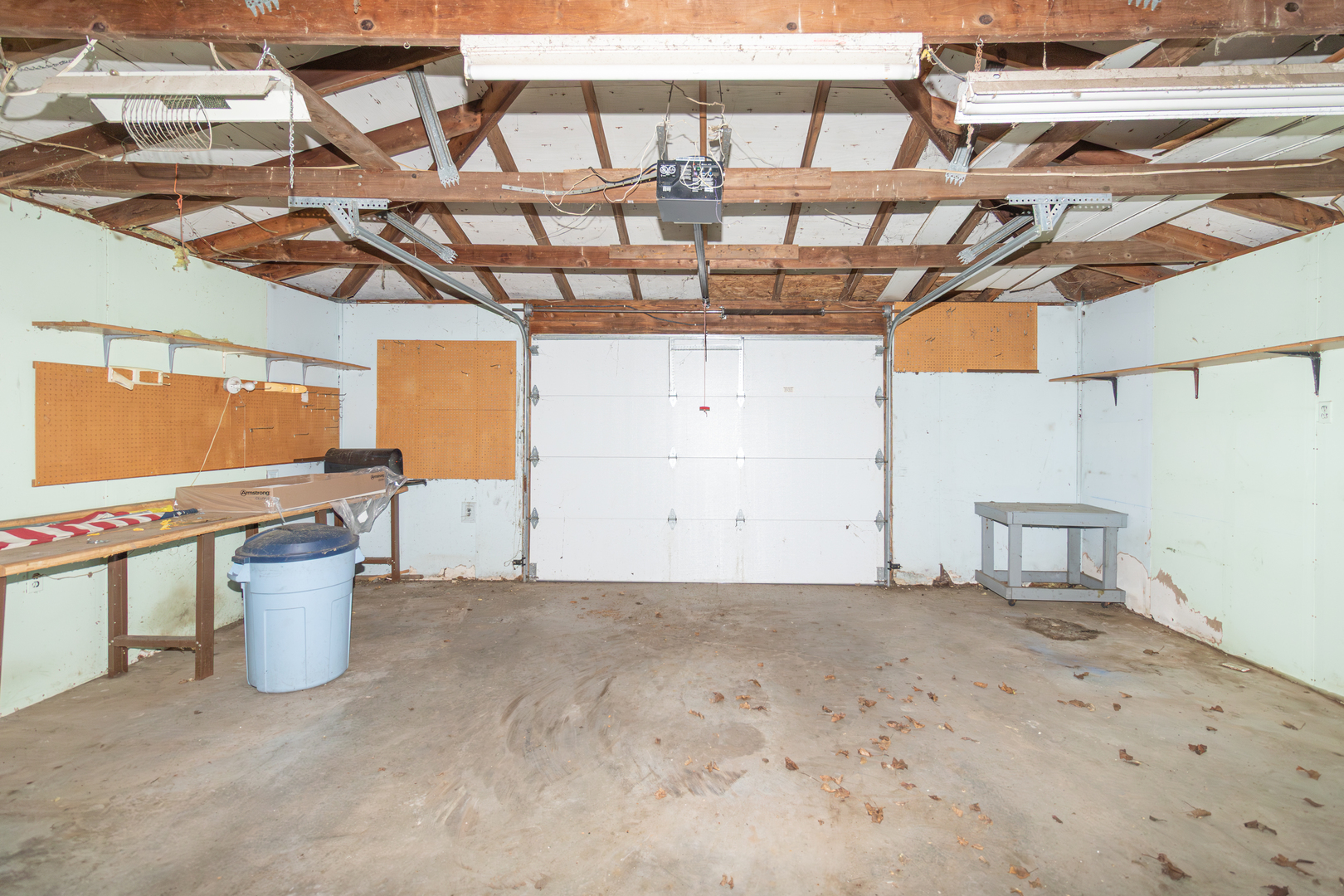 30624 Gils Road, Minier, IL 61759