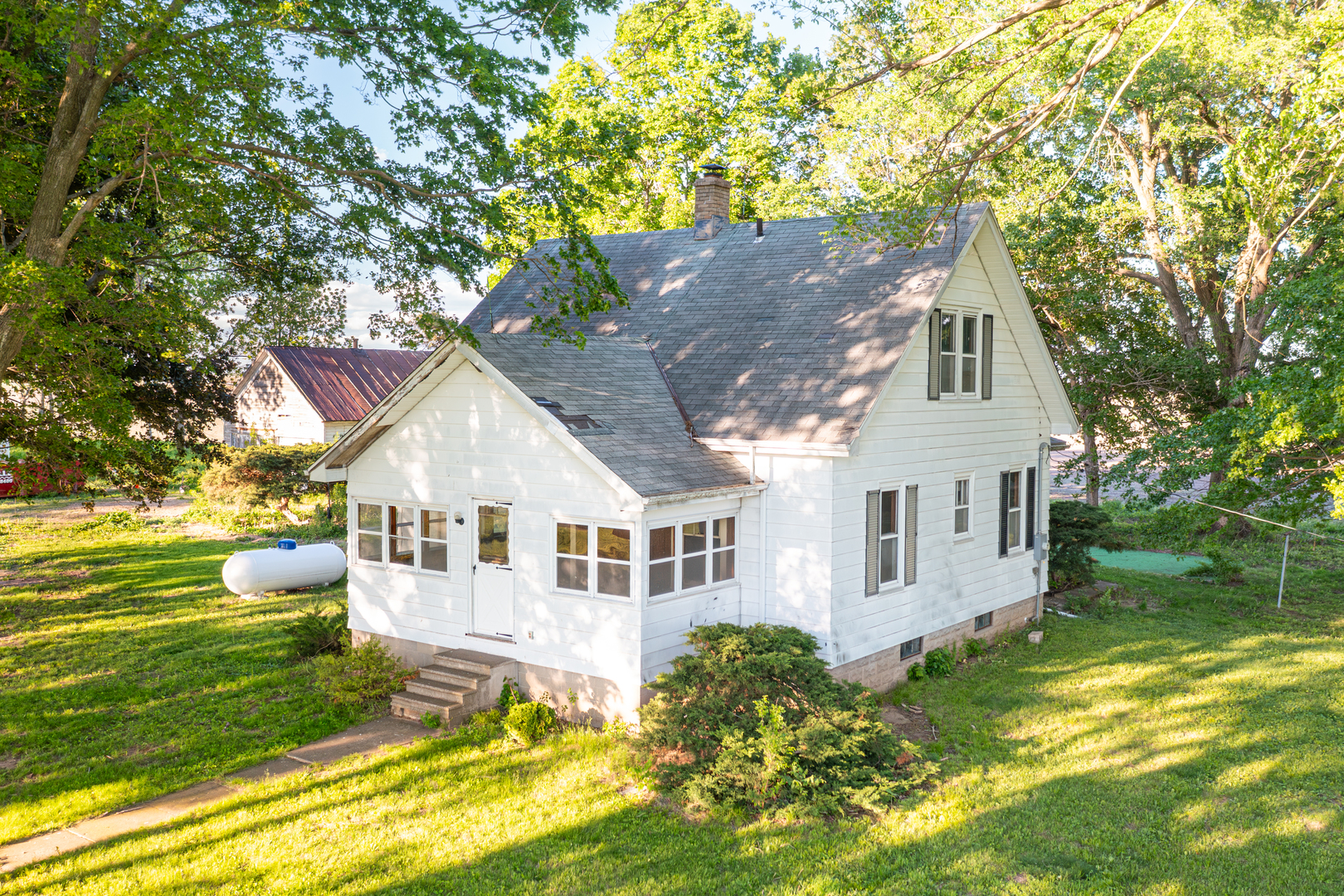 30624 Gils Road, Minier, IL 61759
