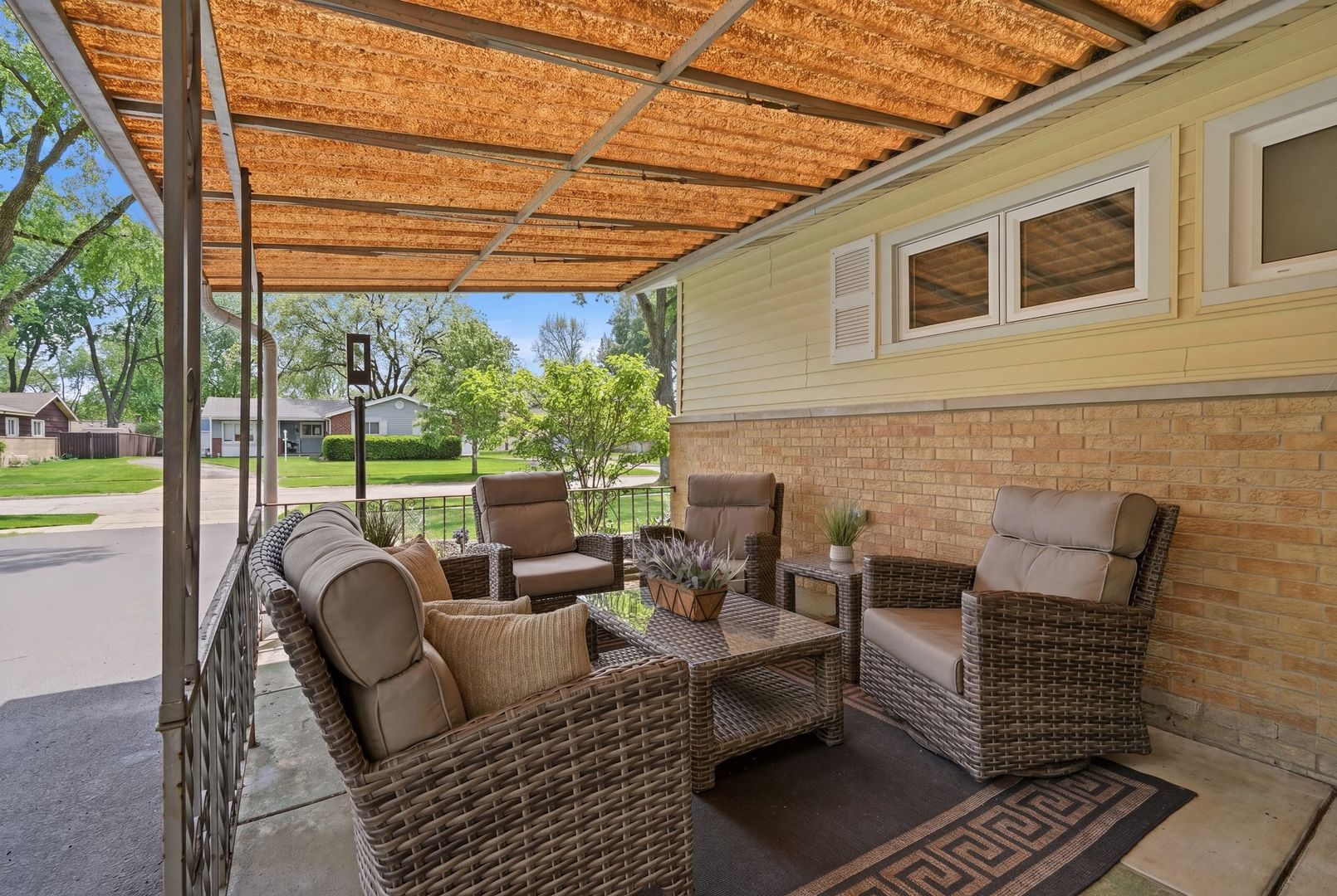 540 Milan Lane, Hoffman Estates, IL 60169