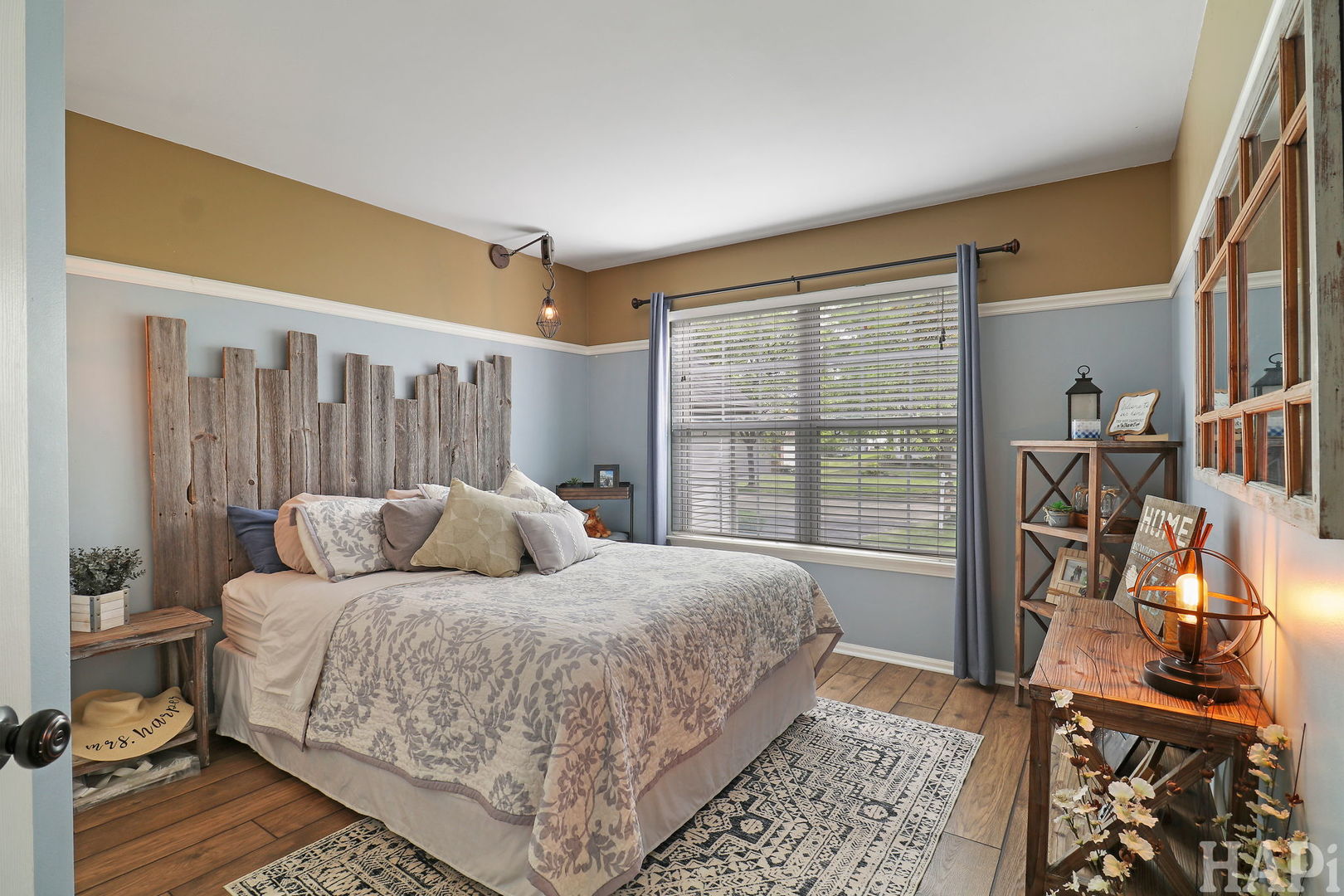 326 Garrison Circle, Port Barrington, IL 60010