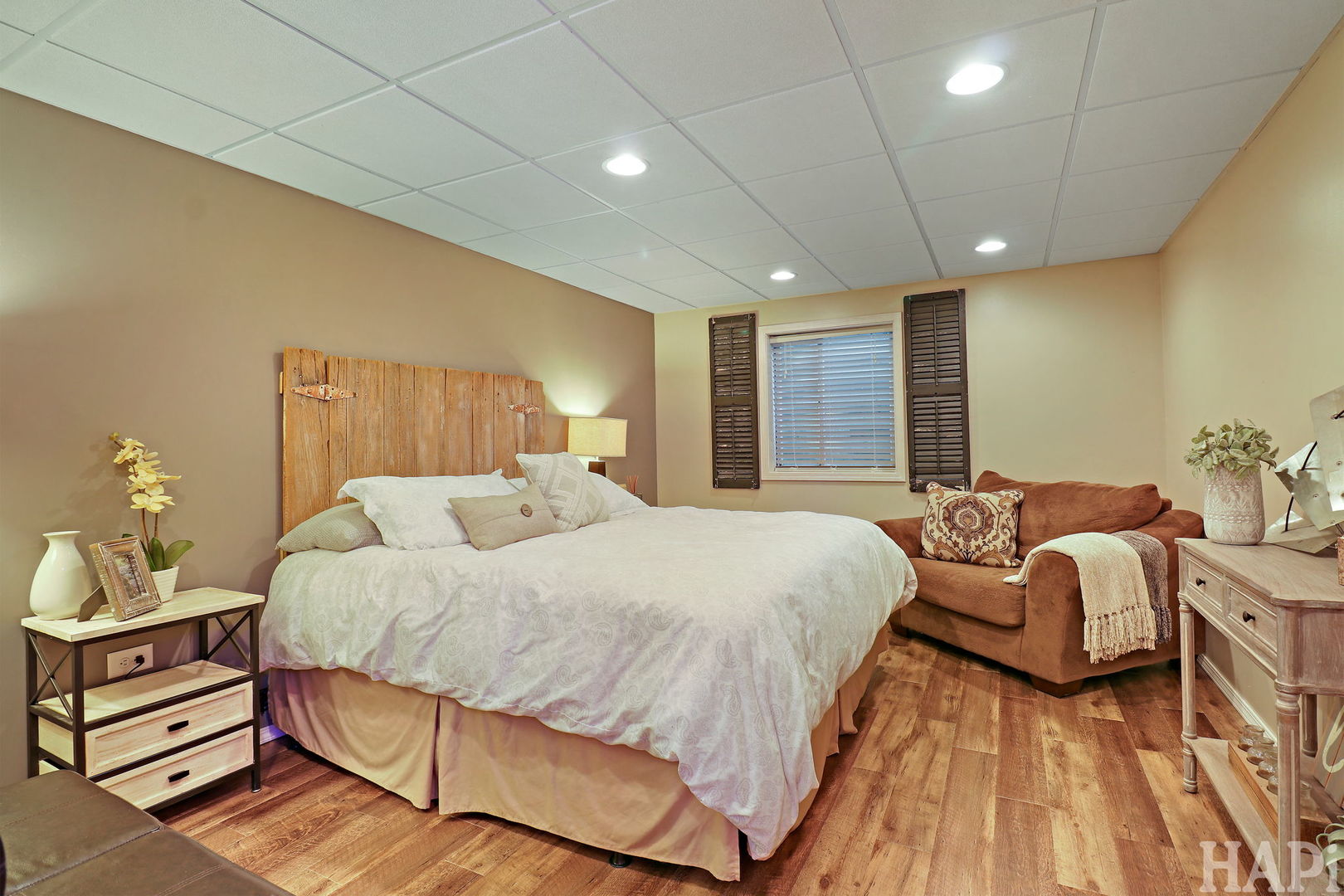326 Garrison Circle, Port Barrington, IL 60010