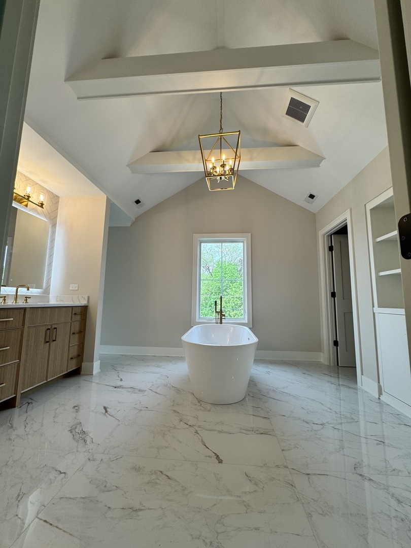 407 S Pine Avenue, Arlington Heights, IL 60005