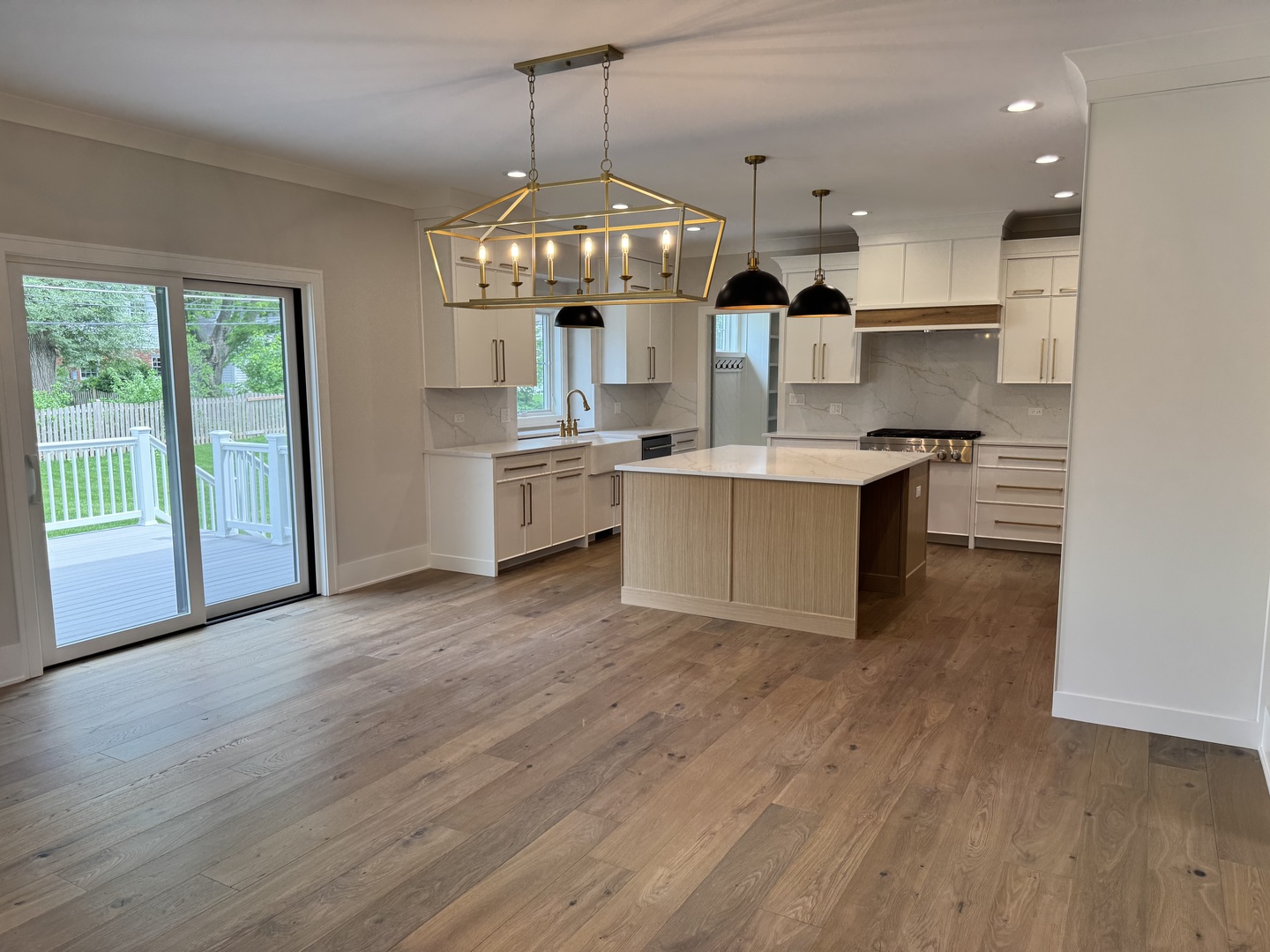407 S Pine Avenue, Arlington Heights, IL 60005