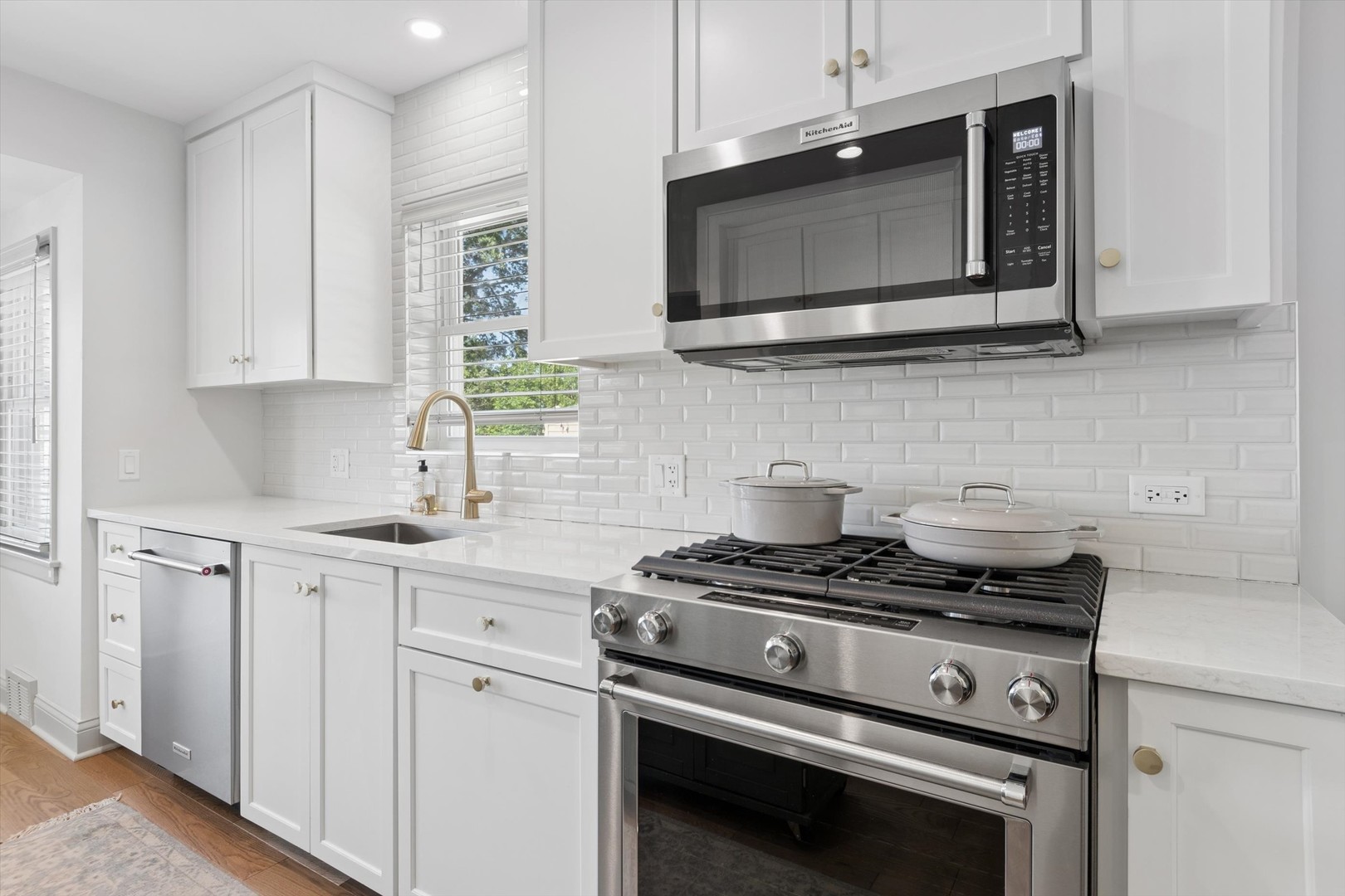 7504 W Jonquil Terrace, Niles, IL 60714