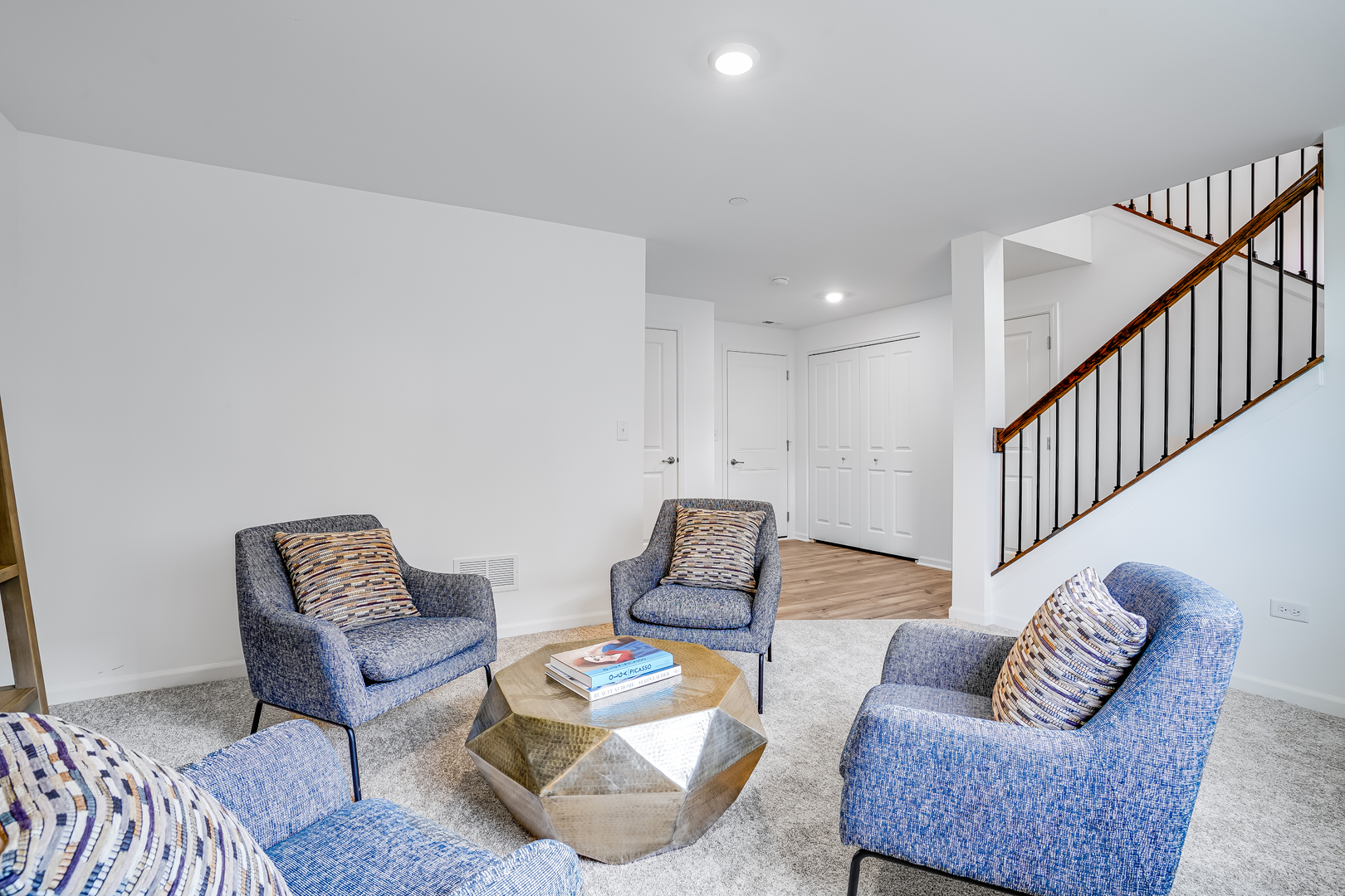 130 Harvest Lane, West Dundee, IL 60118