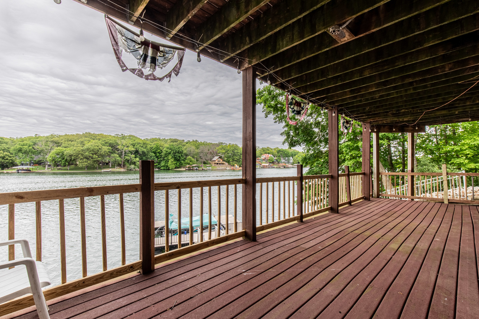 183 Lake Thunderbird Drive, Putnam, IL 61560