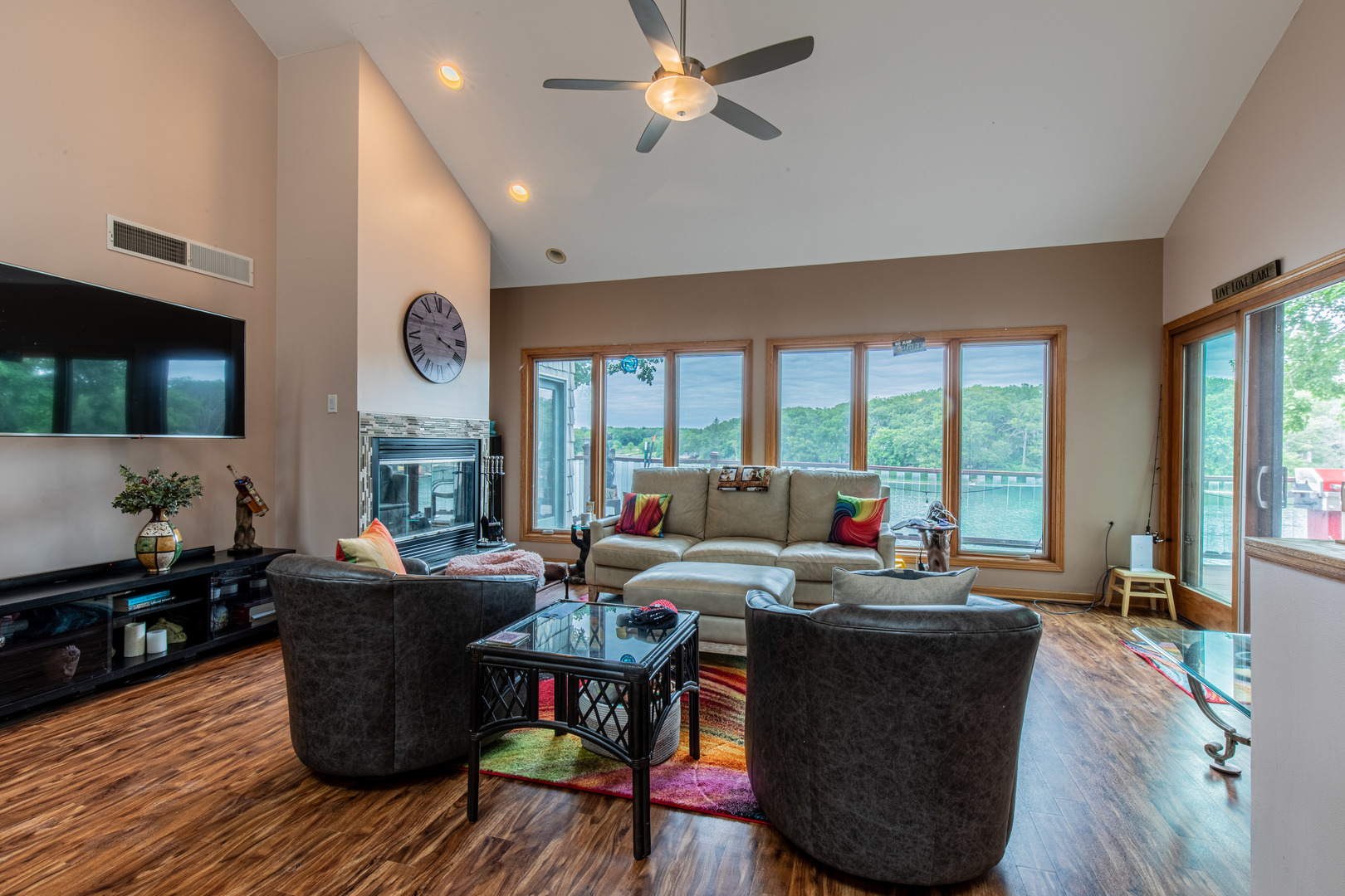 183 Lake Thunderbird Drive, Putnam, IL 61560