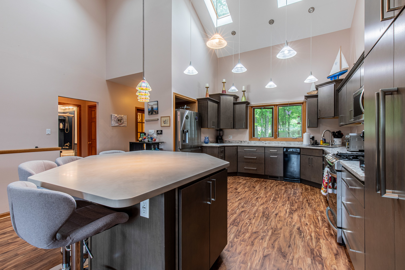 183 Lake Thunderbird Drive, Putnam, IL 61560