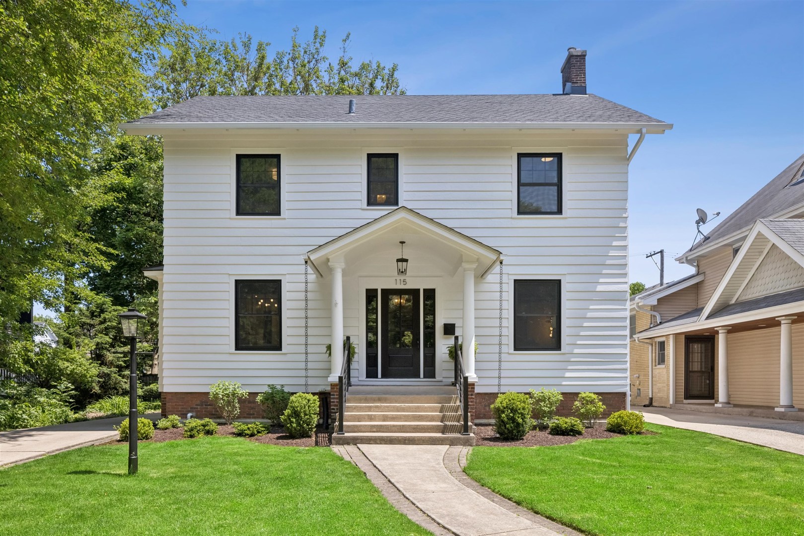 115 S Spring Avenue, La Grange, IL 60525