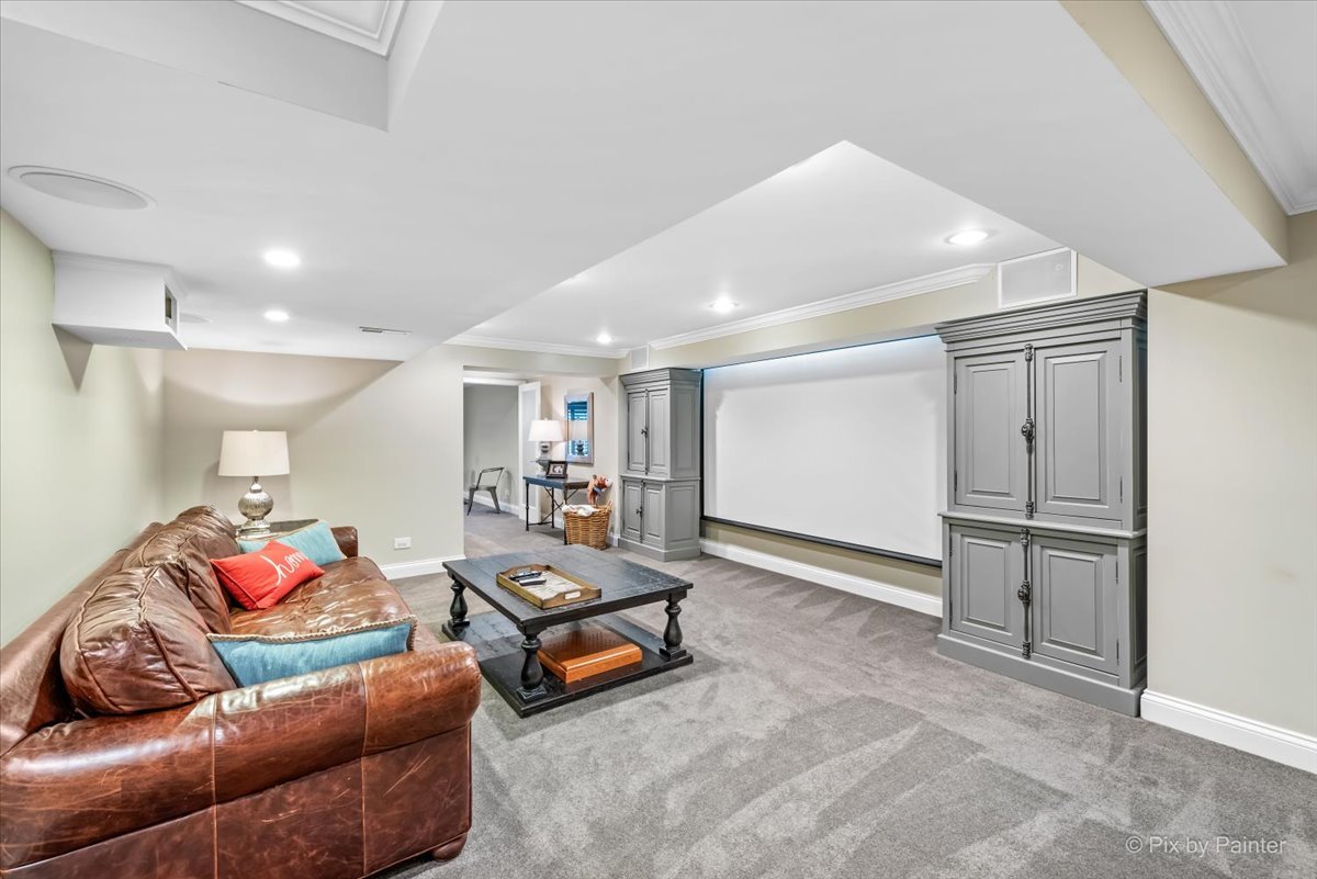 1228 Meade Court, Lindenhurst, IL 60046