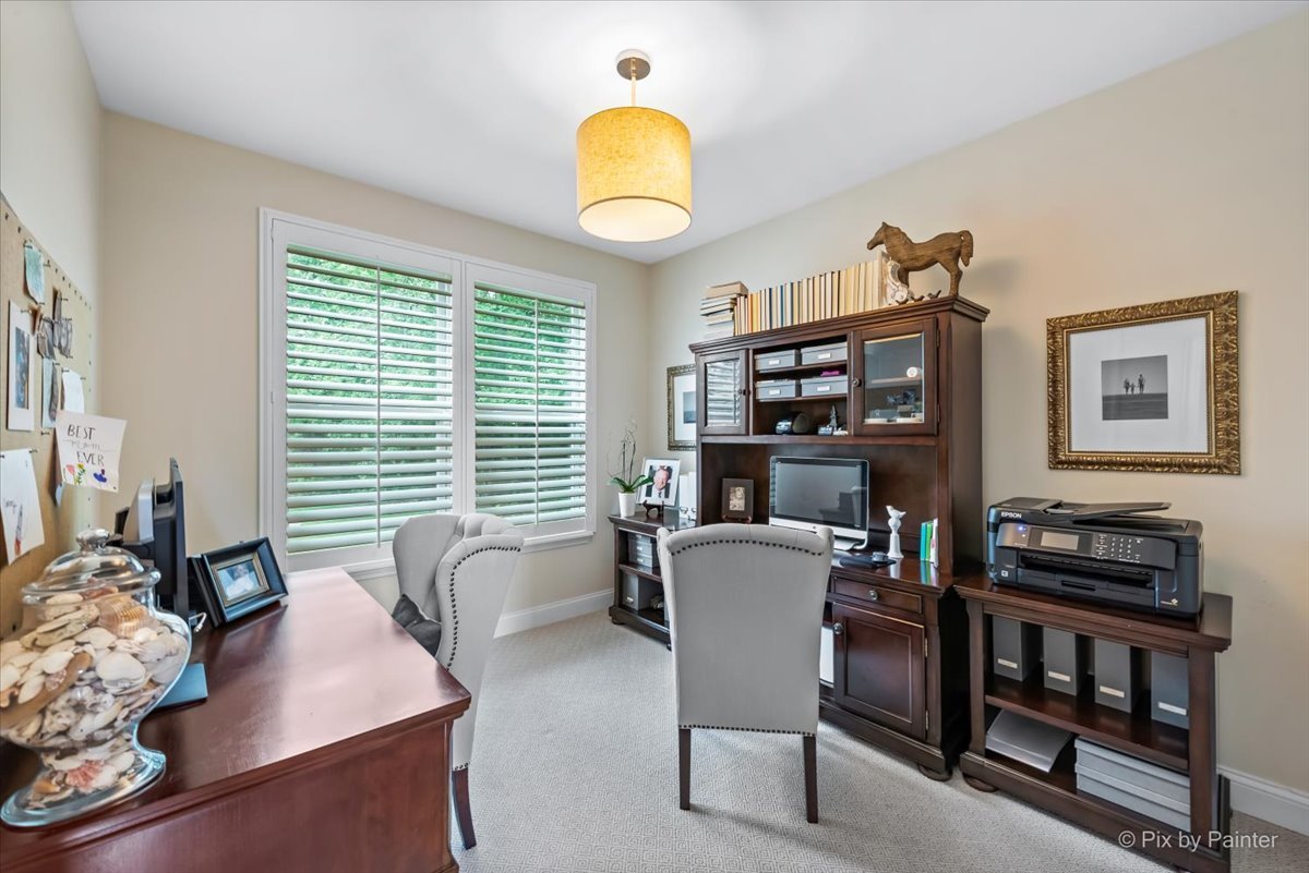 1228 Meade Court, Lindenhurst, IL 60046