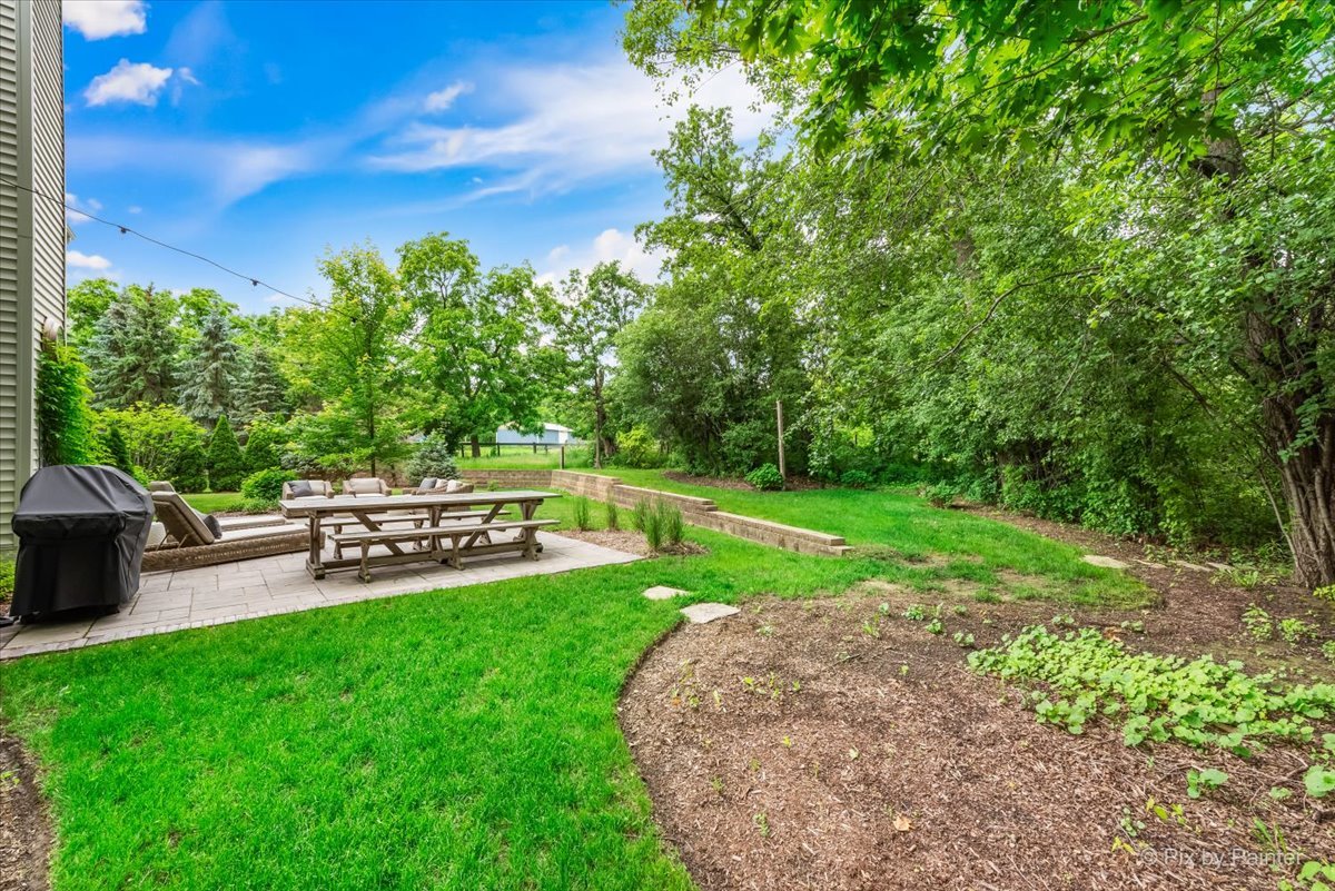1228 Meade Court, Lindenhurst, IL 60046