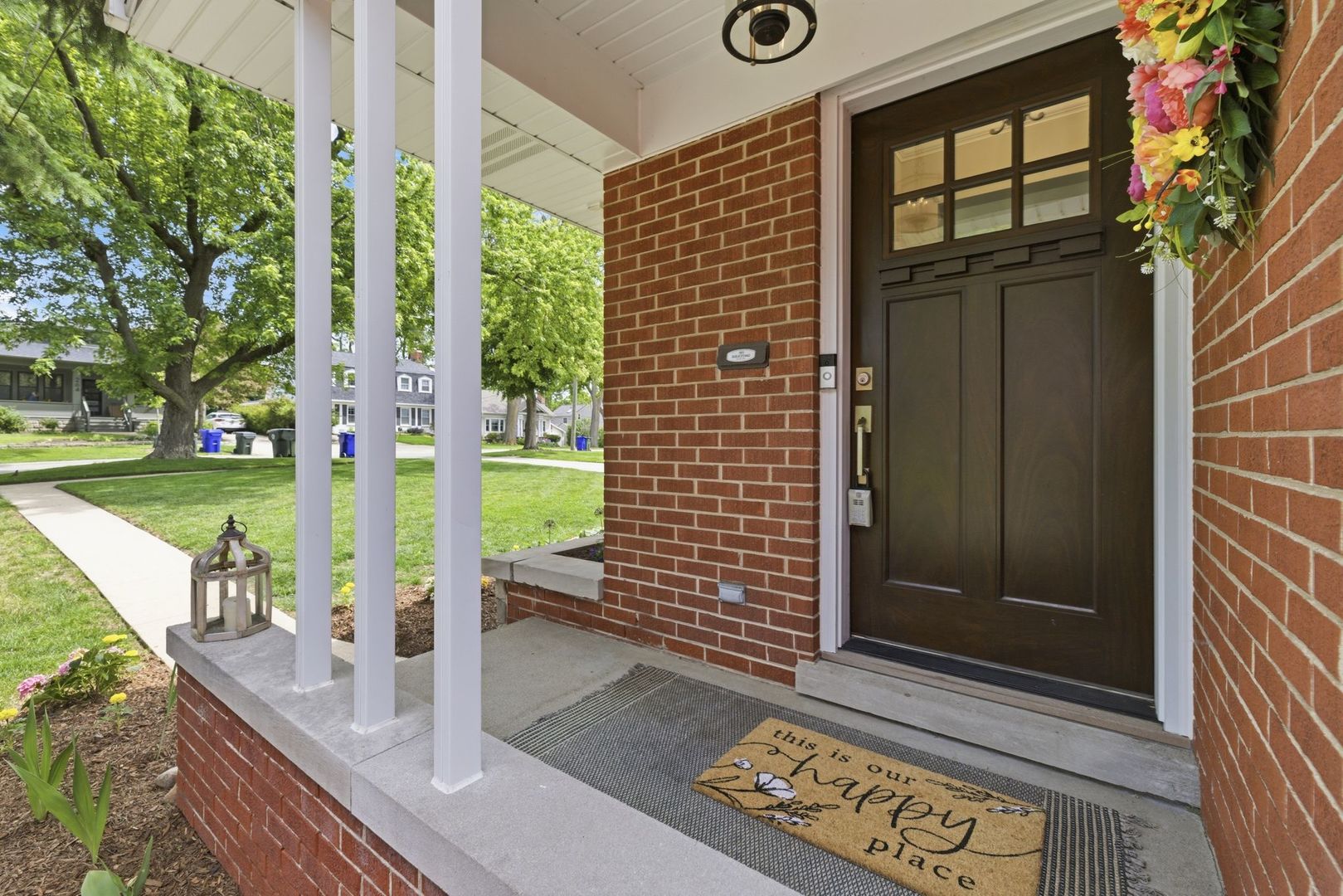 263 Hill Avenue, Glen Ellyn, IL 60137